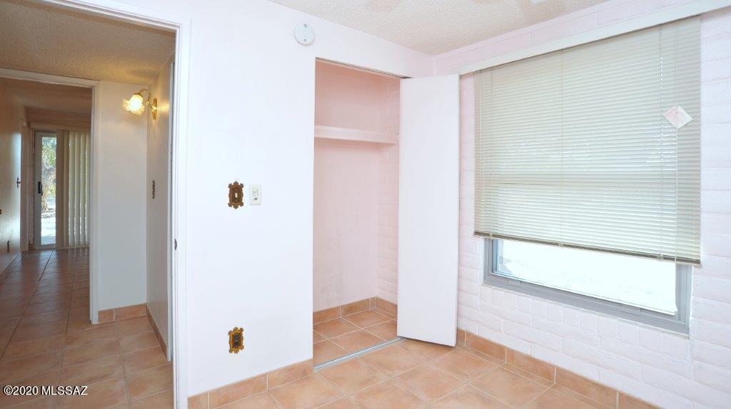 Mission Heights NO. 5 (1-102) - Residential