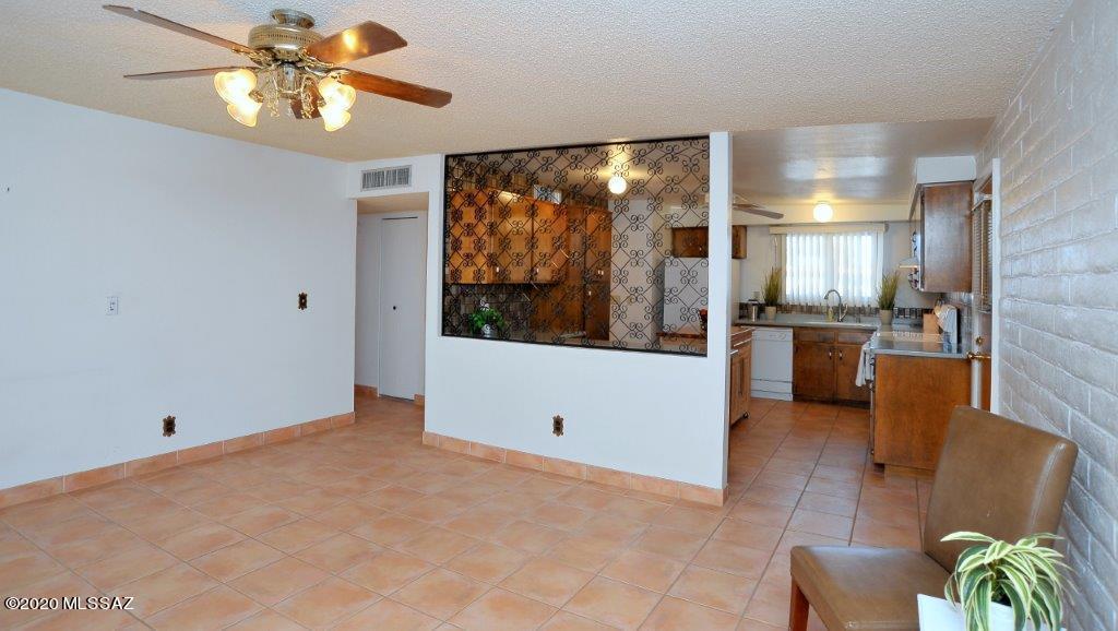 Mission Heights NO. 5 (1-102) - Residential