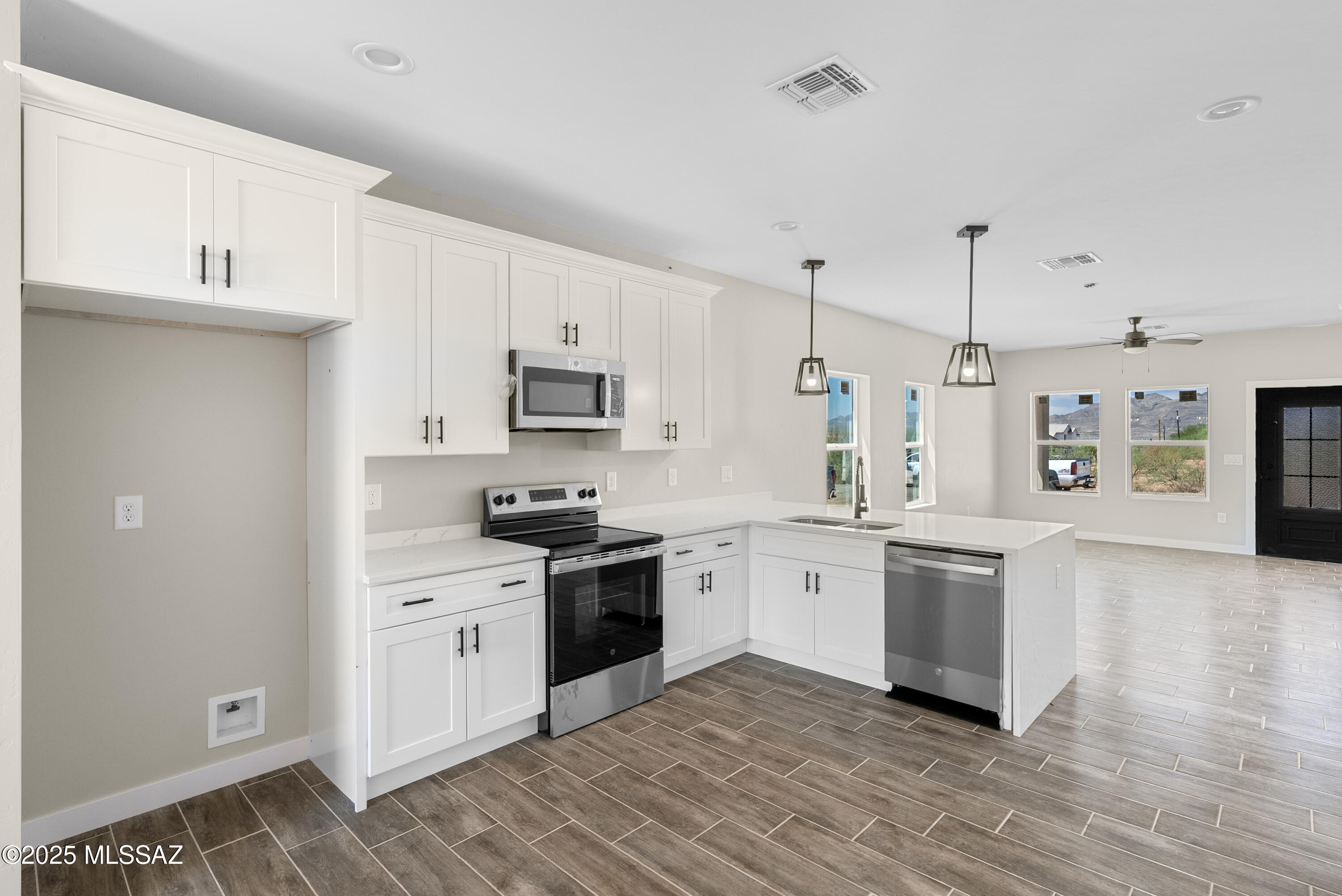 Rio Rico Ranchettes 12 - Residential