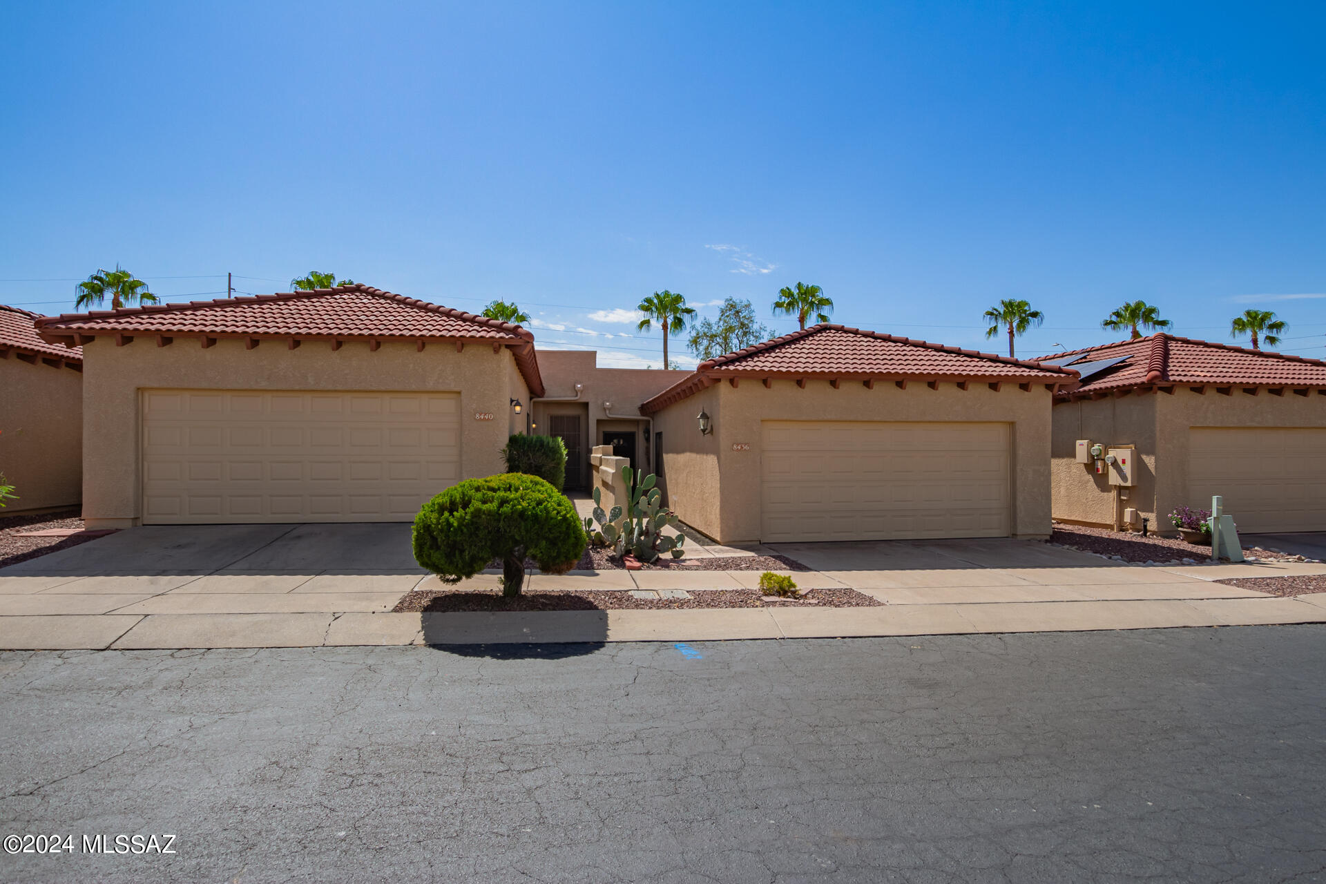 Belle Vista Townhomes (1-83) - Residential Lease