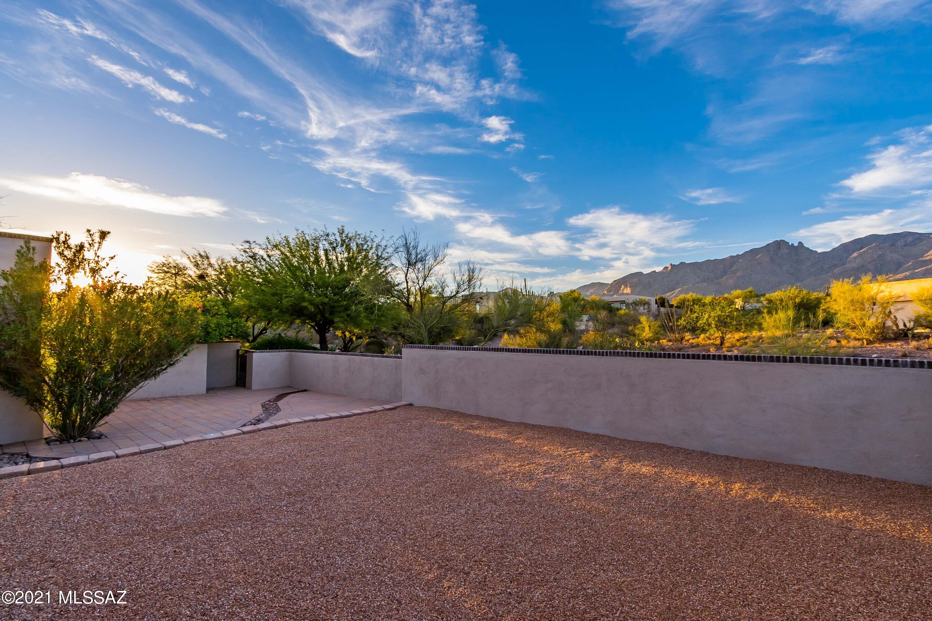 Catalina Foothills Estates NO. 10 (1-72) - Residential
