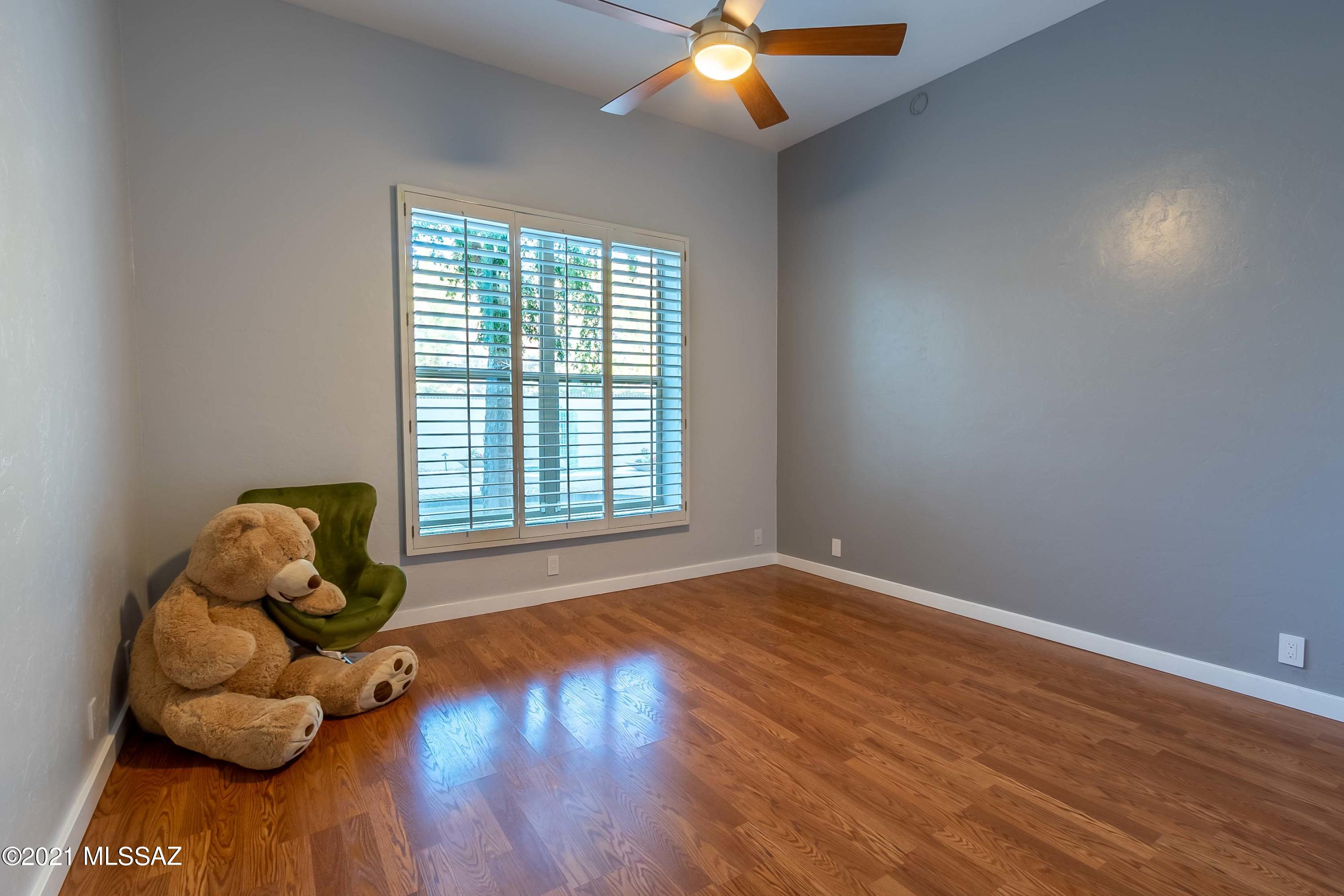 Catalina Foothills Estates NO. 10 (1-72) - Residential