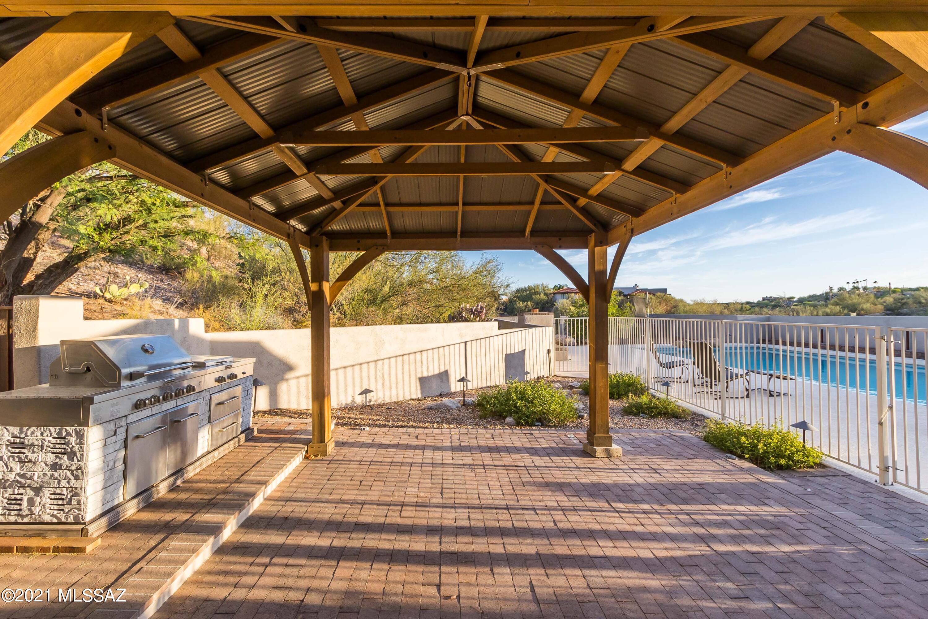 Catalina Foothills Estates NO. 10 (1-72) - Residential