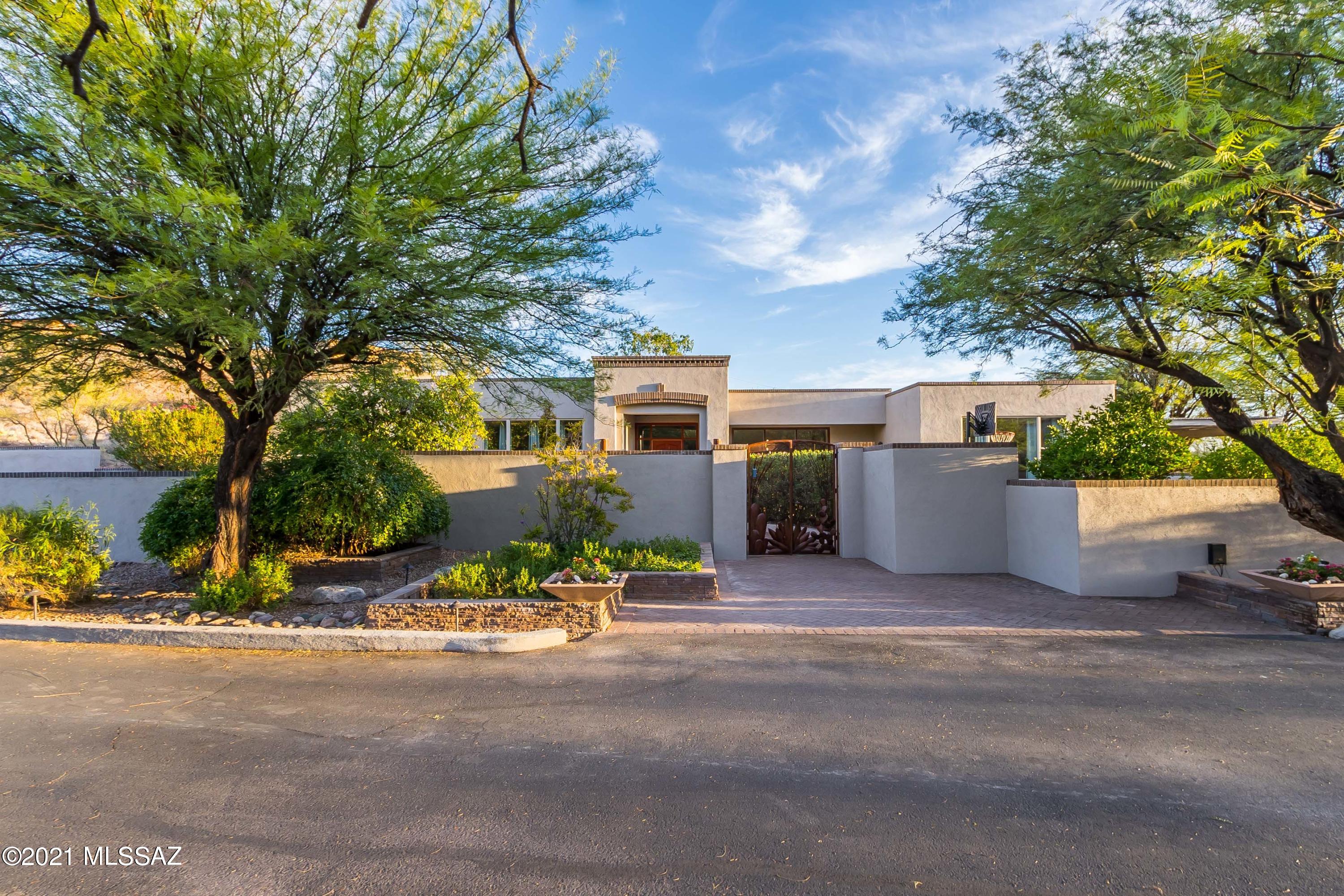Catalina Foothills Estates NO. 10 (1-72) - Residential
