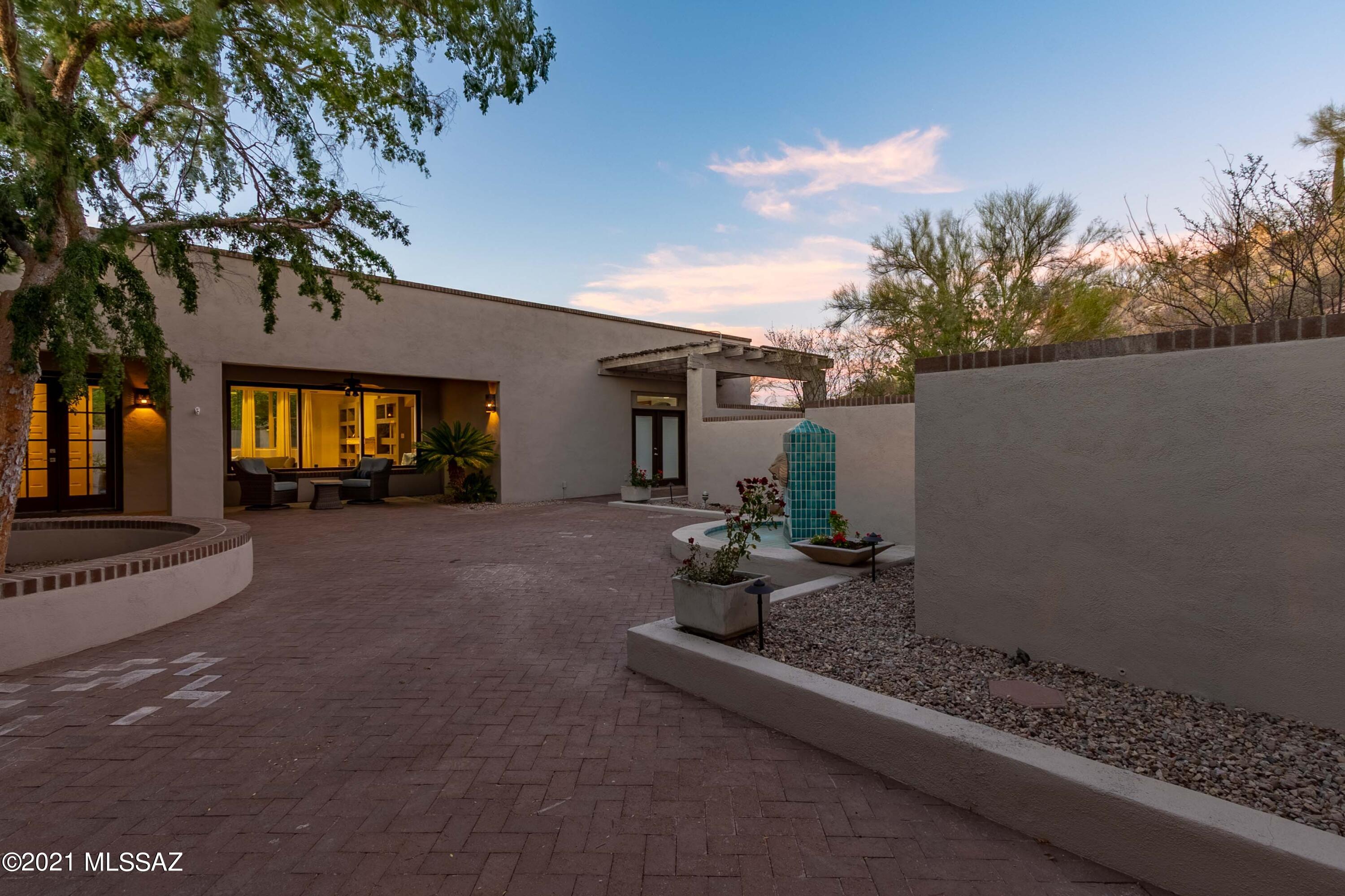 Catalina Foothills Estates NO. 10 (1-72) - Residential