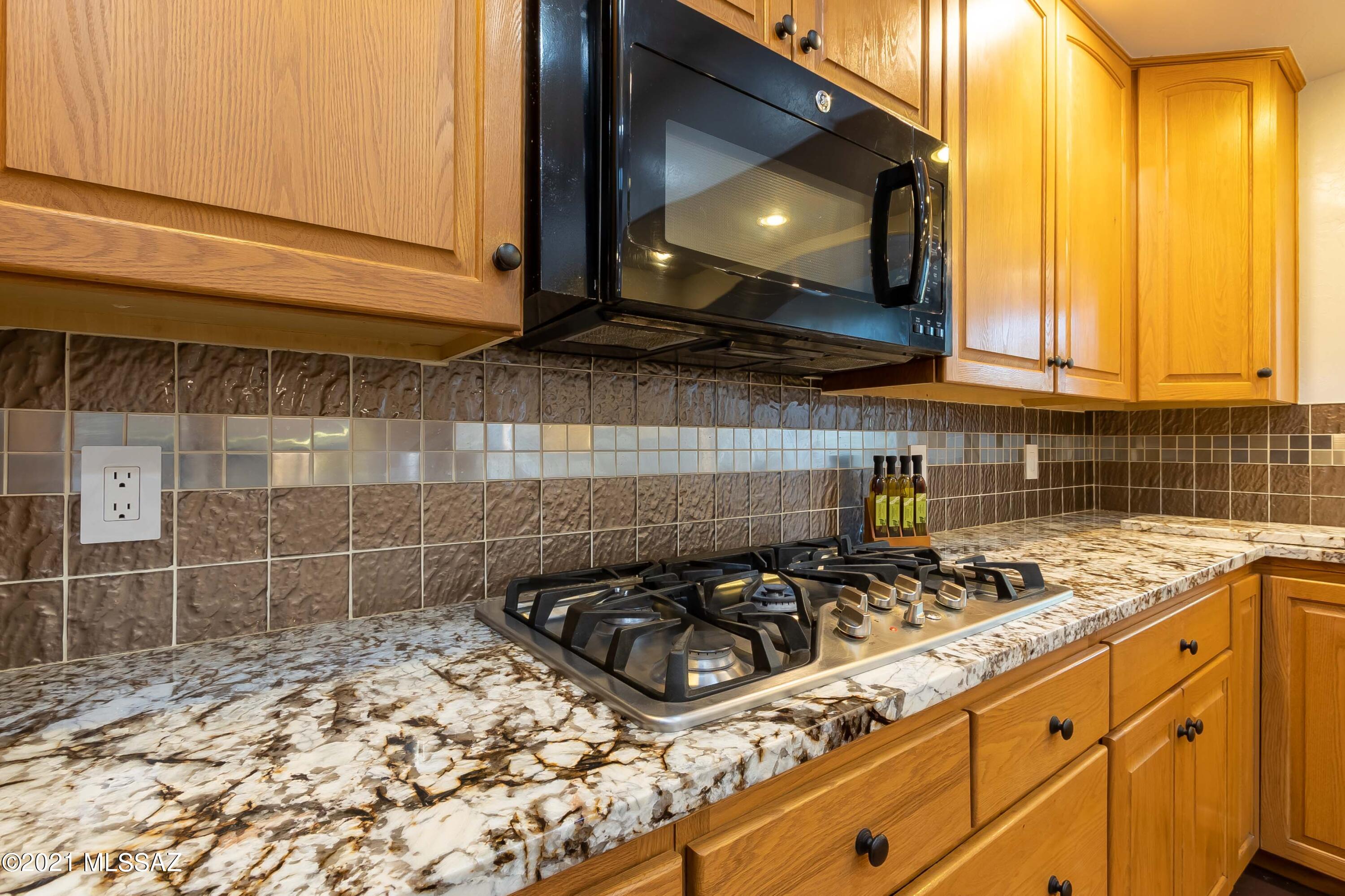 Catalina Foothills Estates NO. 10 (1-72) - Residential