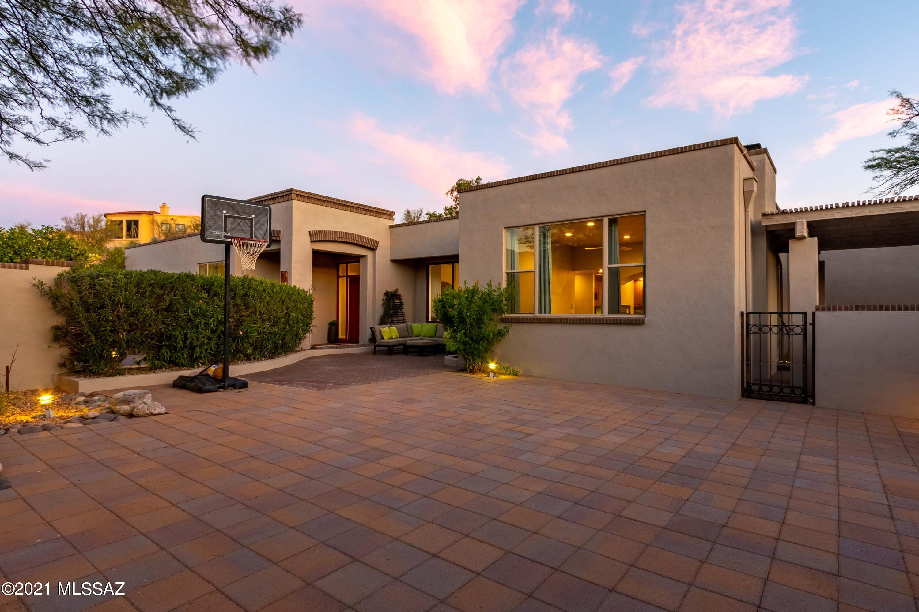 Catalina Foothills Estates NO. 10 (1-72) - Residential