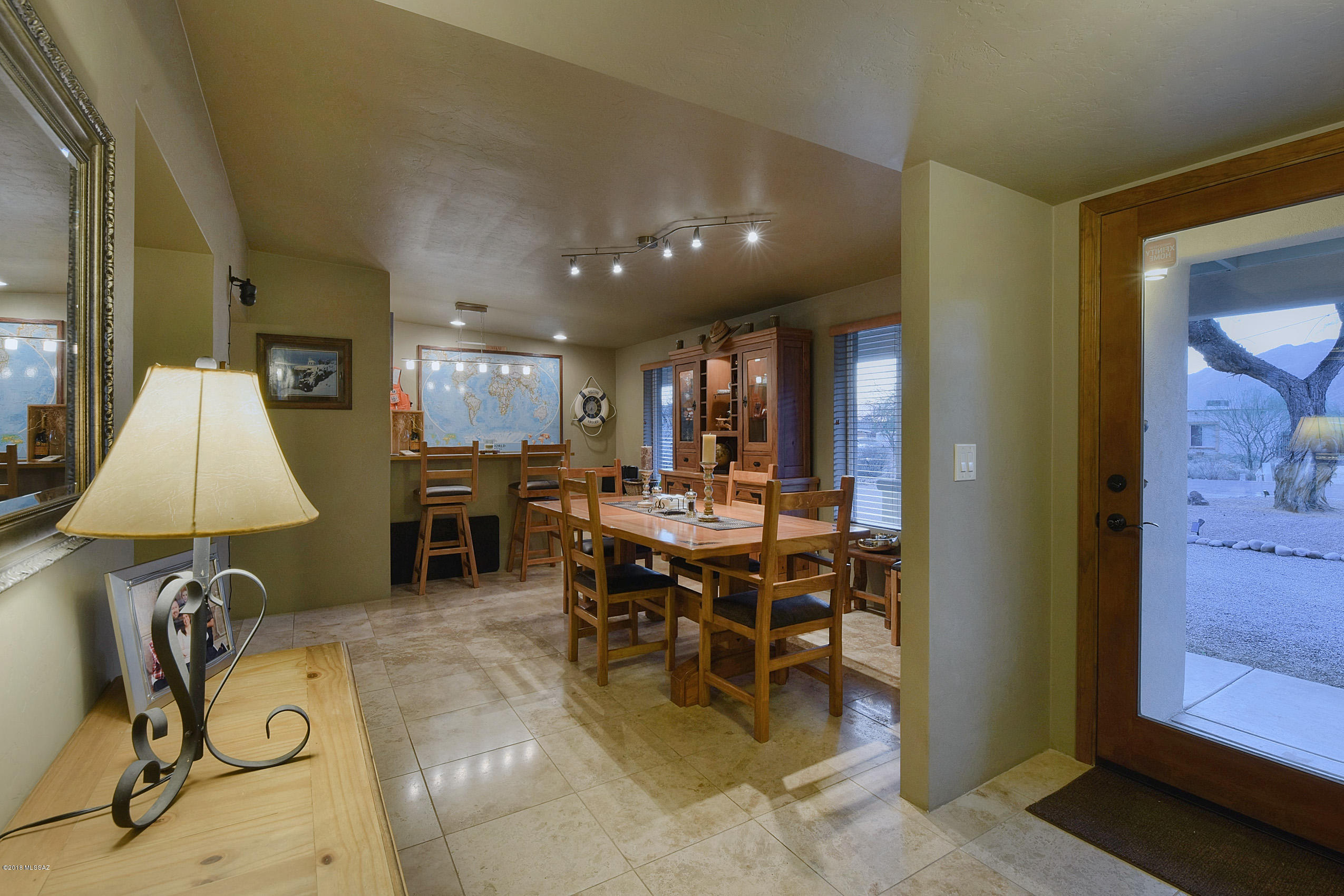 Tres Lomas (1-147) - Residential