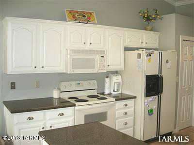 Rancho Del Cerro (1-179) - Residential Lease