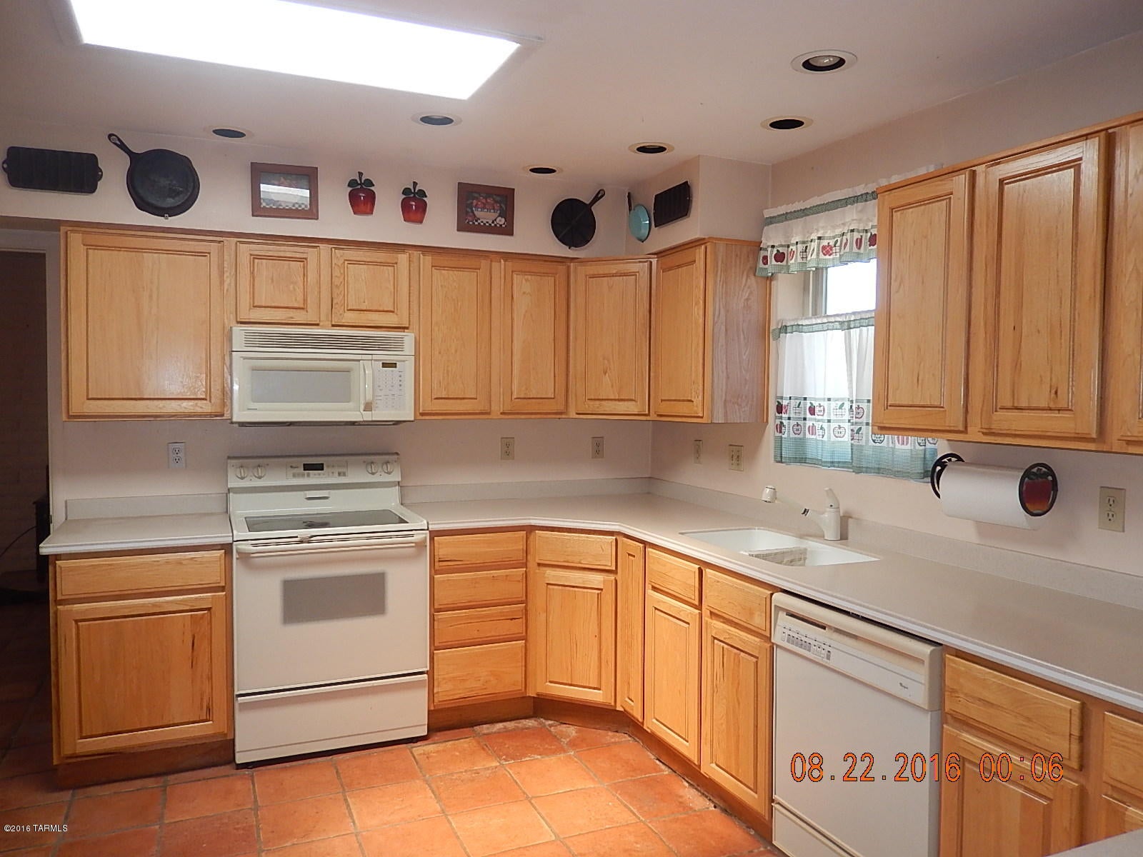 Haciendas Del Oeste (1-5) - Residential Lease