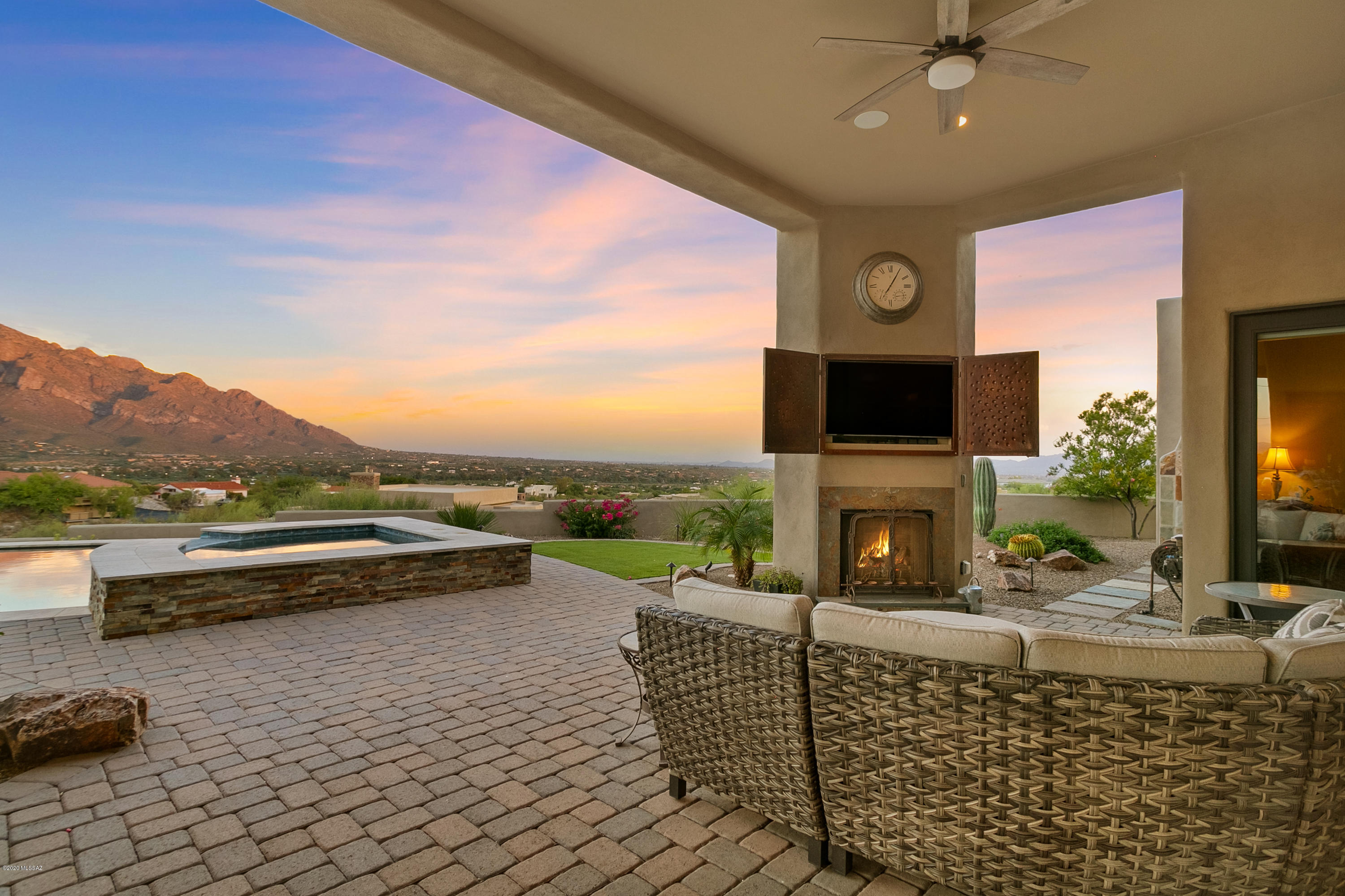 Canada Hills Est Phase ll (42-130) - Residential
