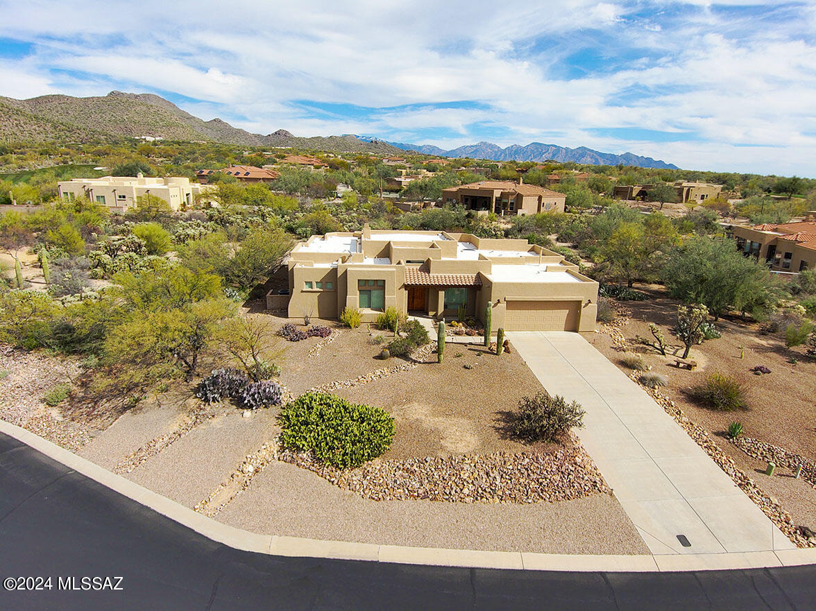 Dos Lagos at Dove Mountain (1-91) - Residential