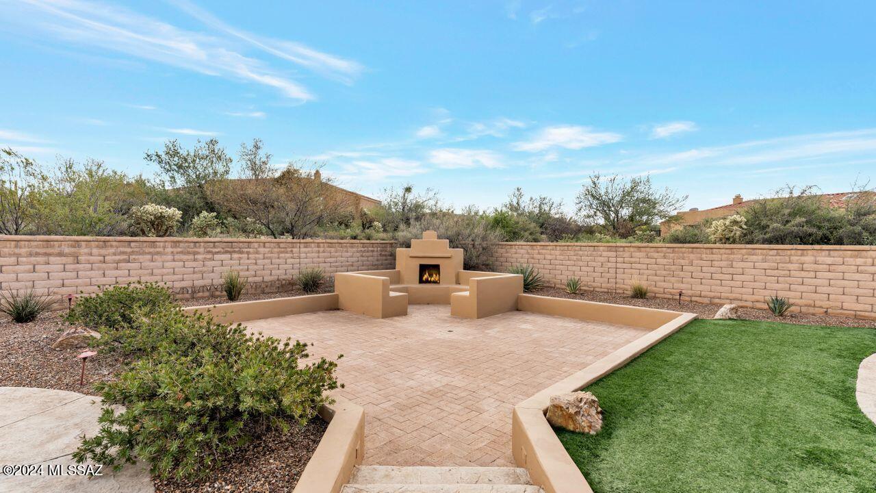 Dos Lagos at Dove Mountain (1-91) - Residential