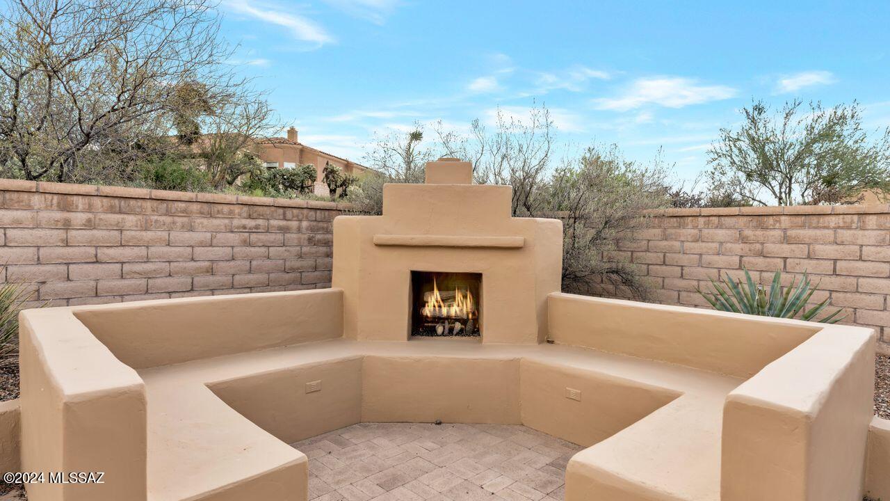 Dos Lagos at Dove Mountain (1-91) - Residential