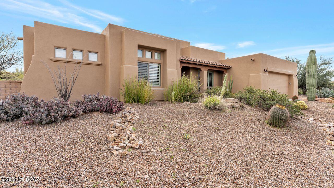 Dos Lagos at Dove Mountain (1-91) - Residential