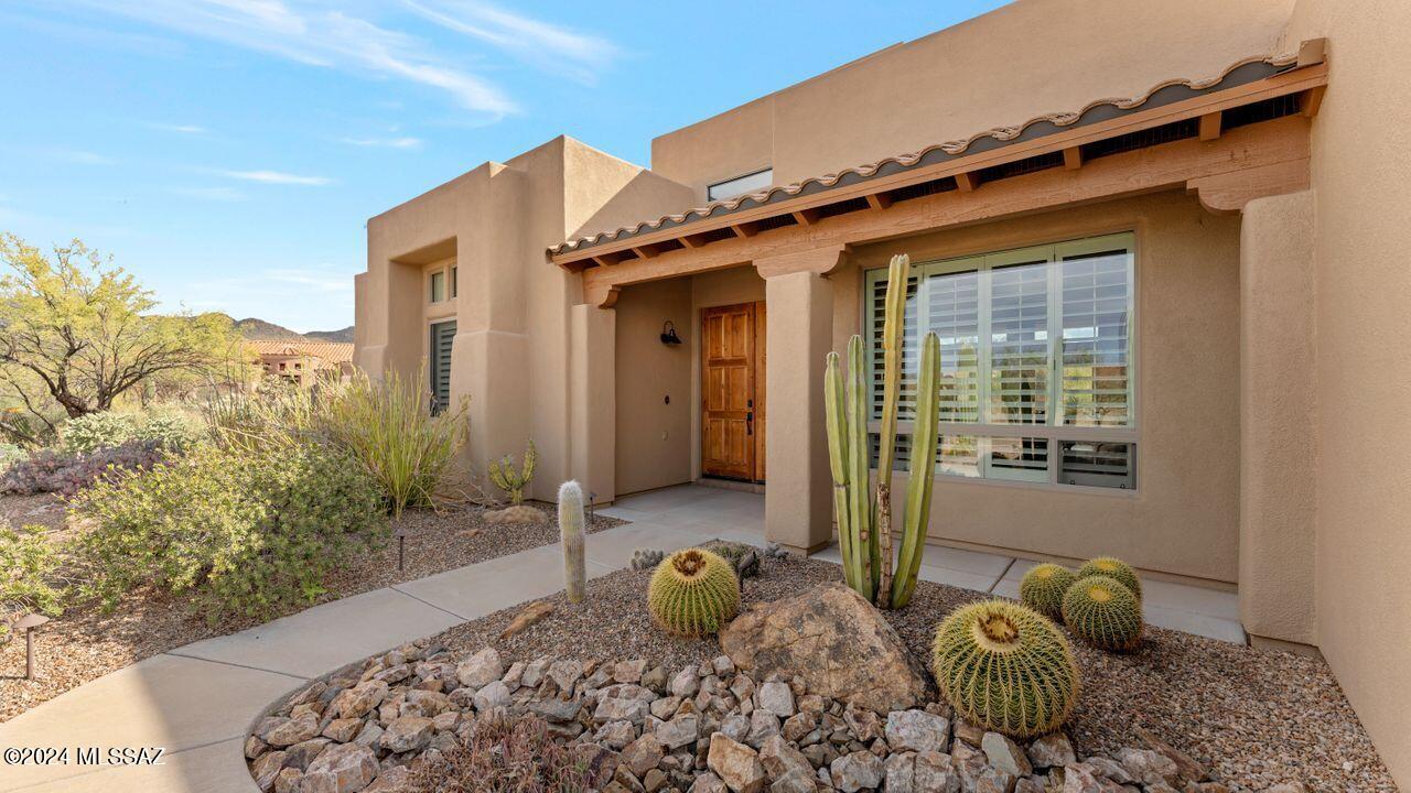 Dos Lagos at Dove Mountain (1-91) - Residential