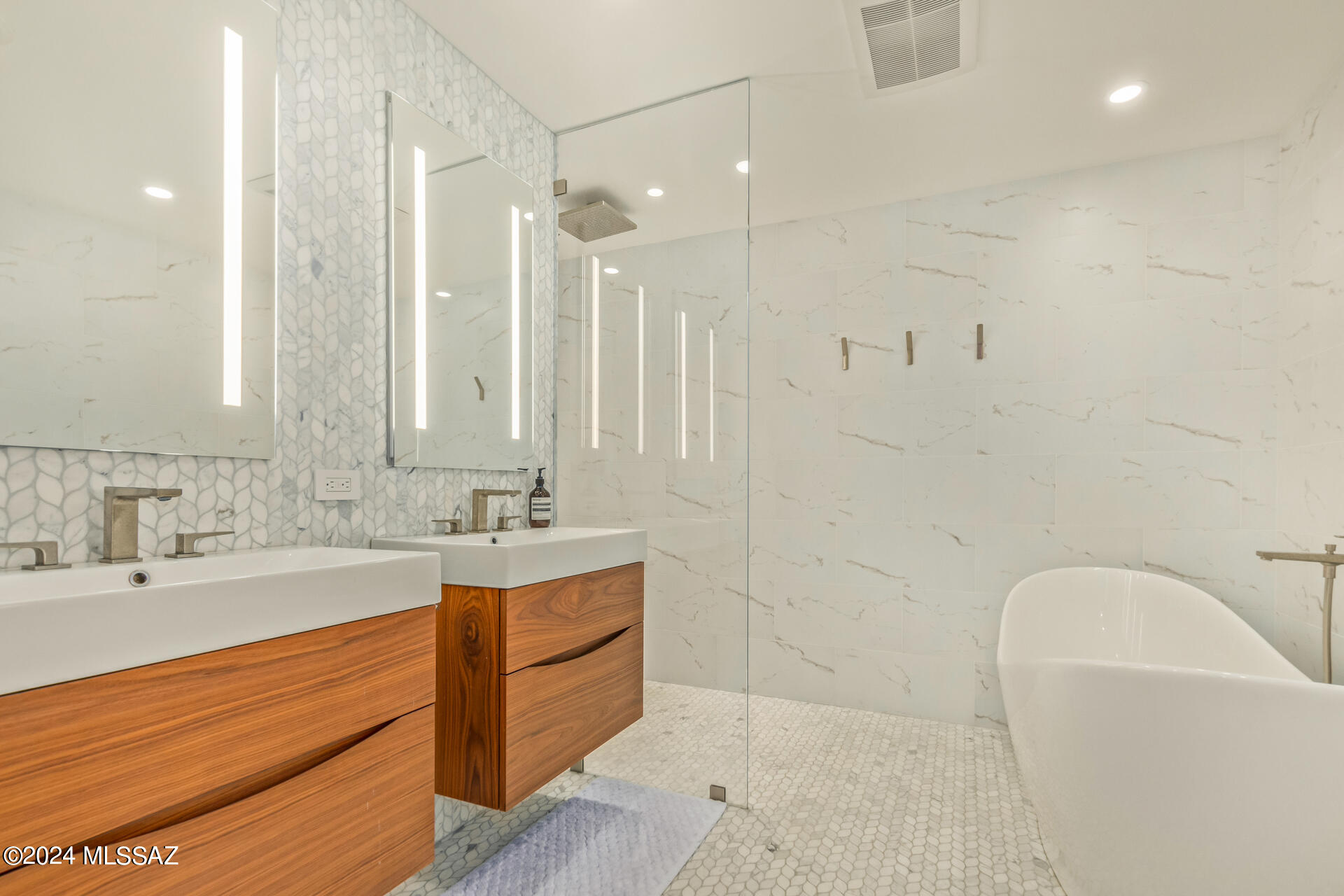 El Encanto Estates - Residential