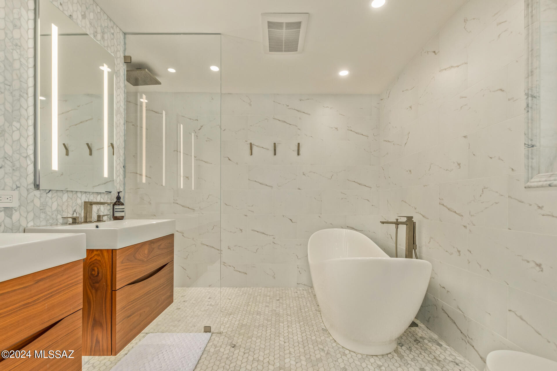 El Encanto Estates - Residential
