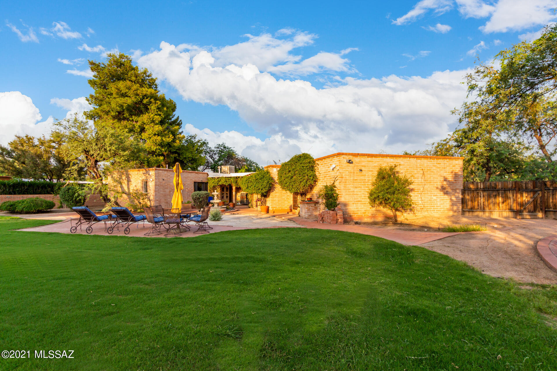 Country Club Estates NO. 3 (1-25) - Residential