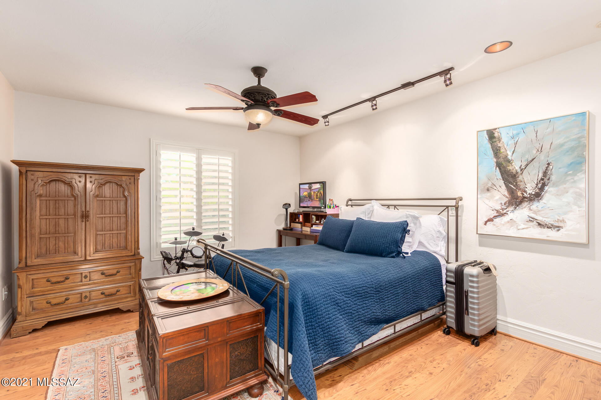 Country Club Estates NO. 3 (1-25) - Residential