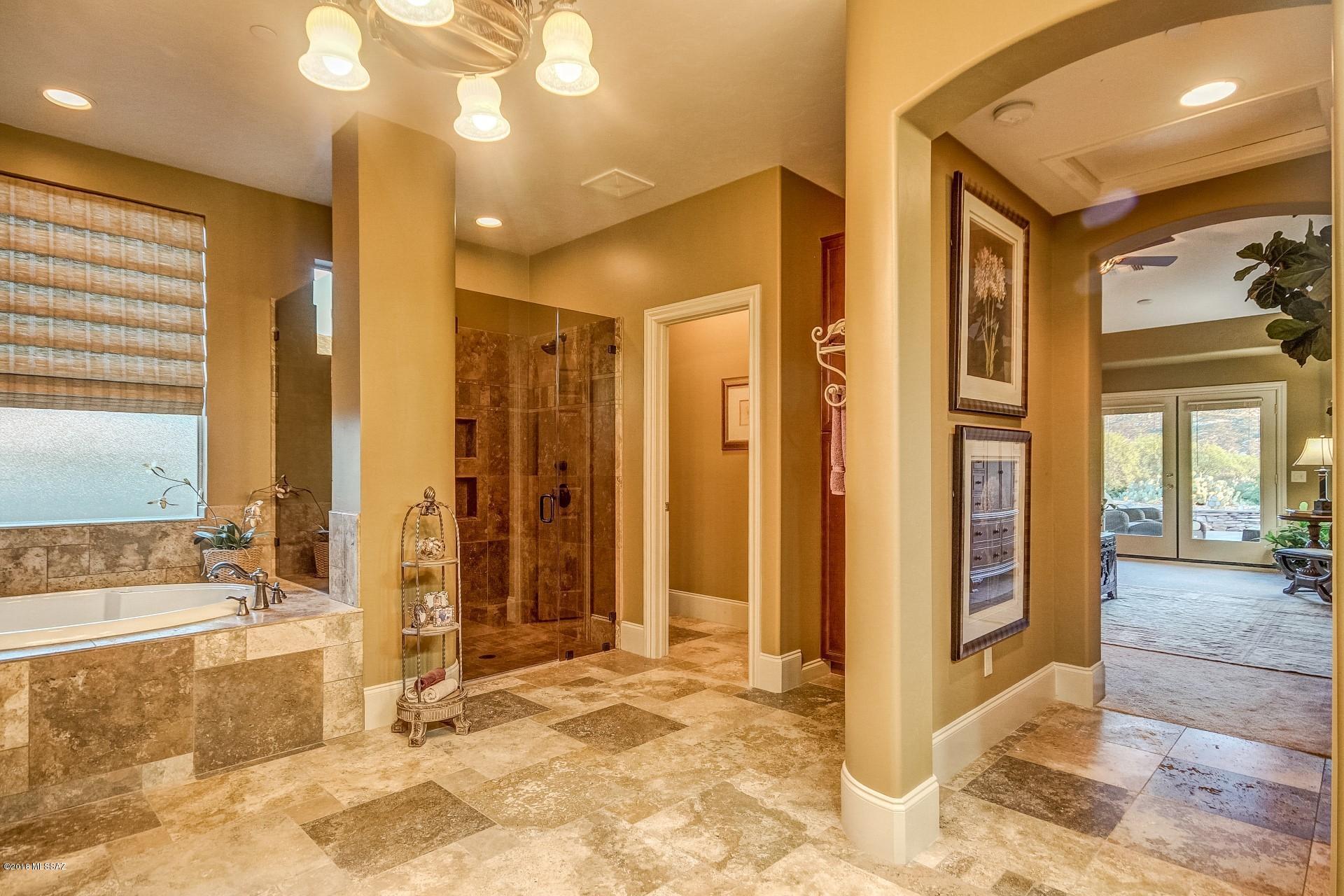 Saddlebrooke - Residential