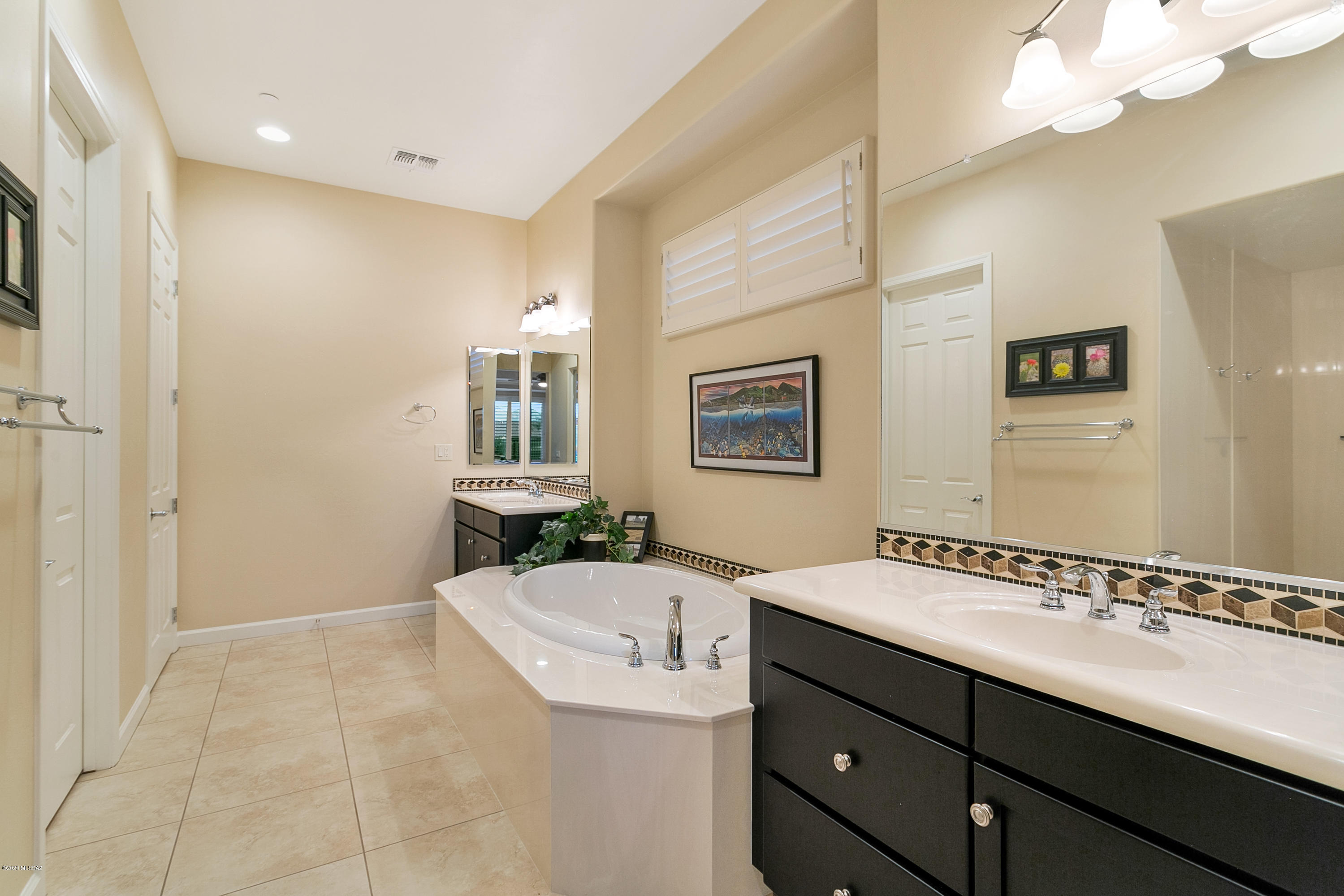 Saddlebrooke Ranch - Residential