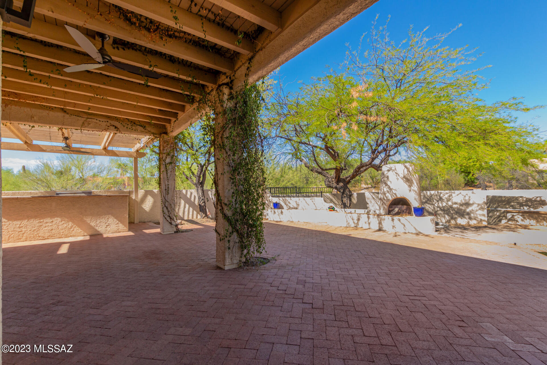 Las Lomitas (1) - Residential