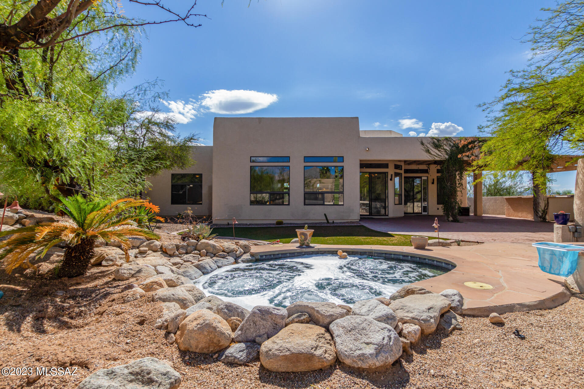 Las Lomitas (1) - Residential