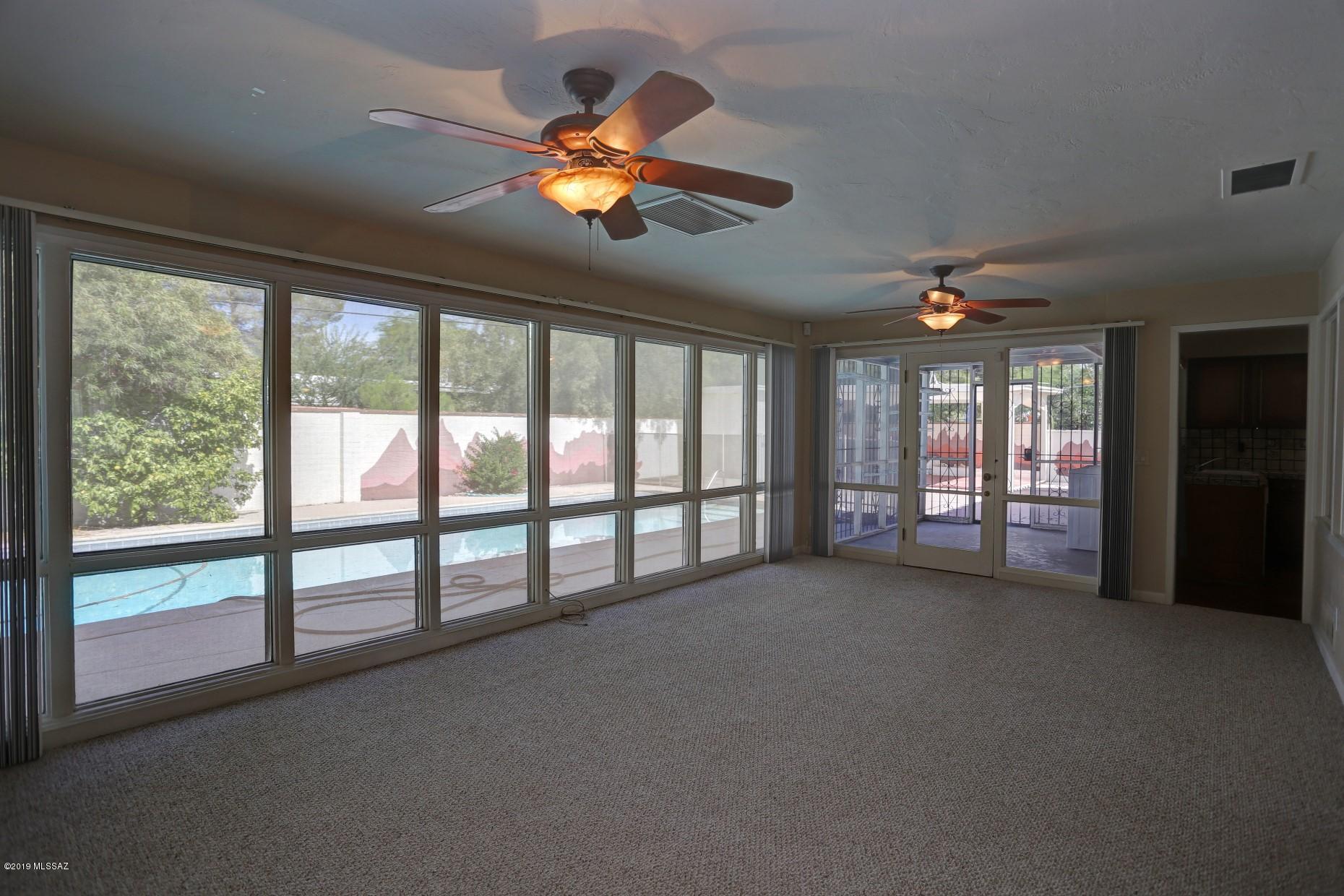 Encanto Park - Residential