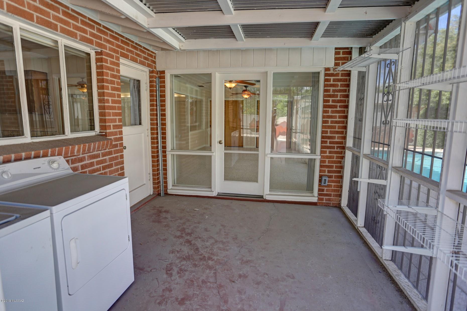 Encanto Park - Residential