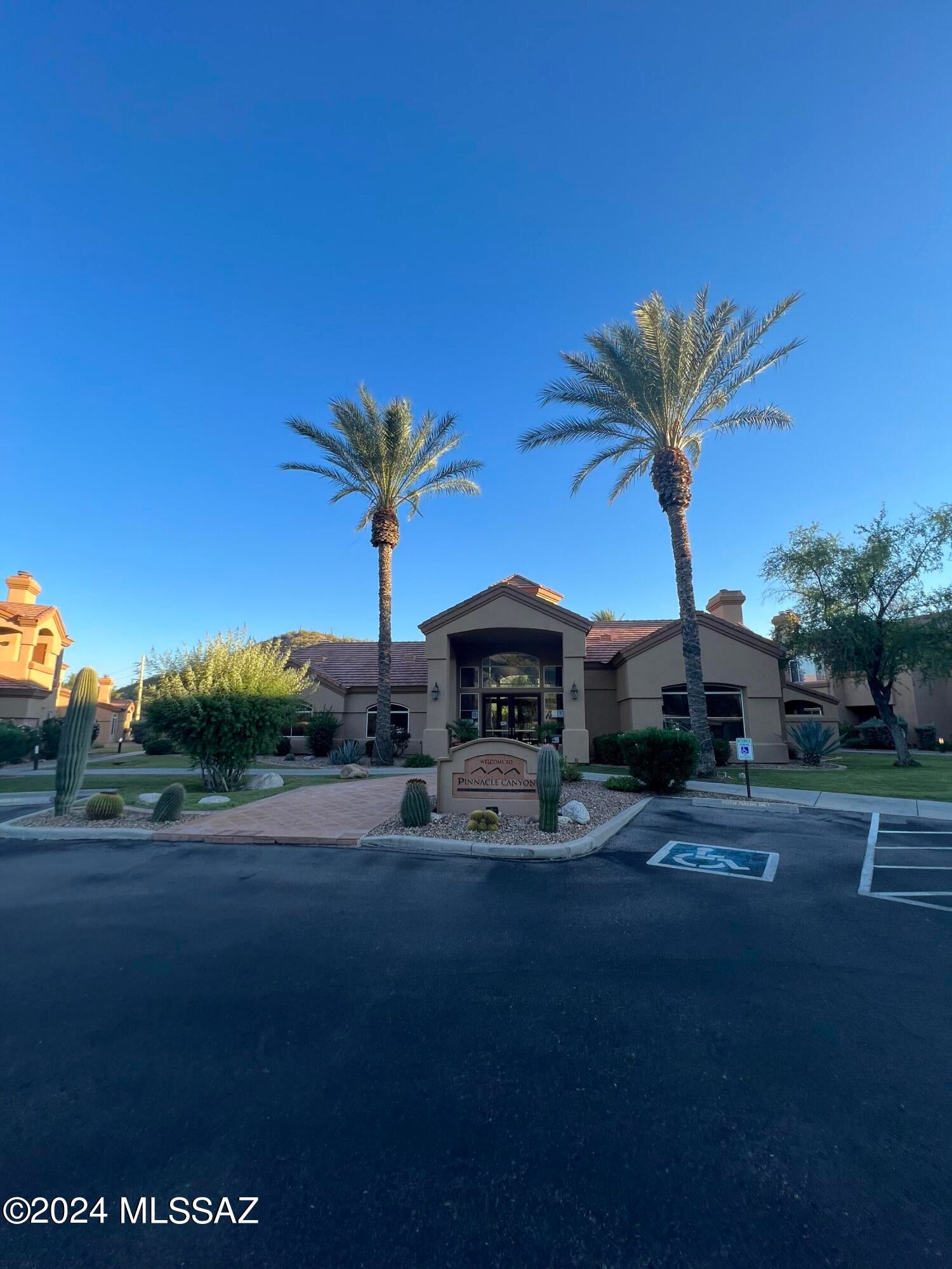 Pinnacle Canyon Condominium - Residential Lease