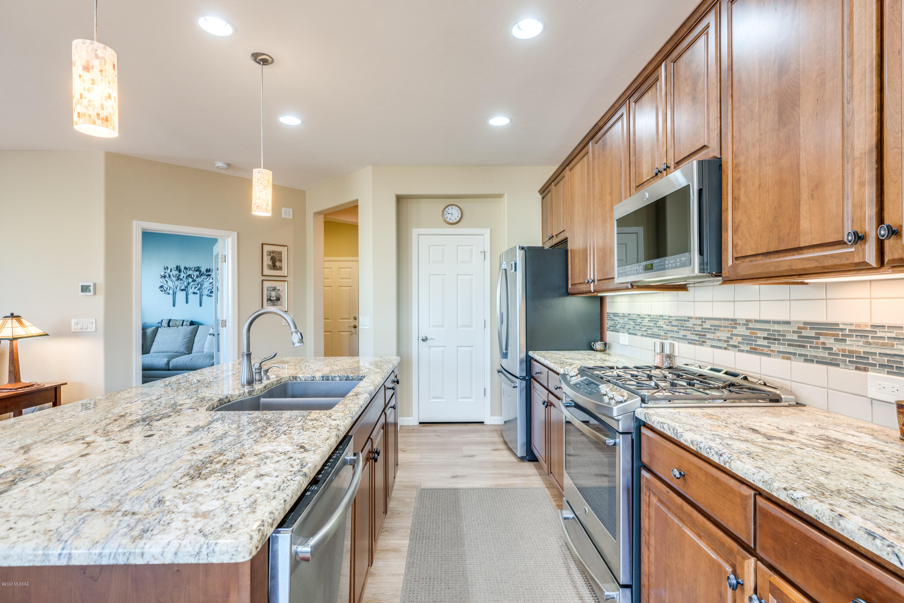 Quail Creek II Unit 33B SQ20161810746 - Residential