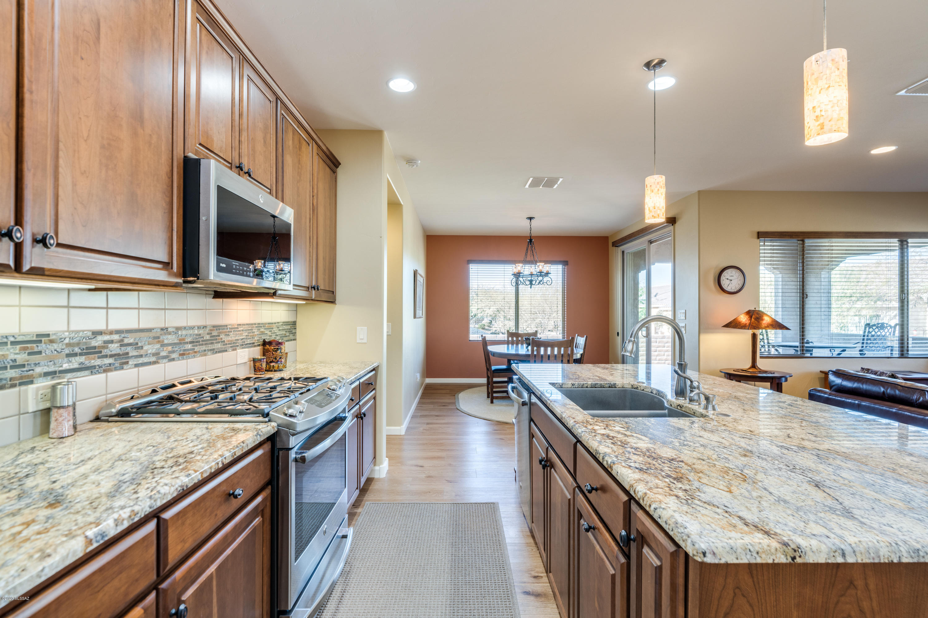 Quail Creek II Unit 33B SQ20161810746 - Residential