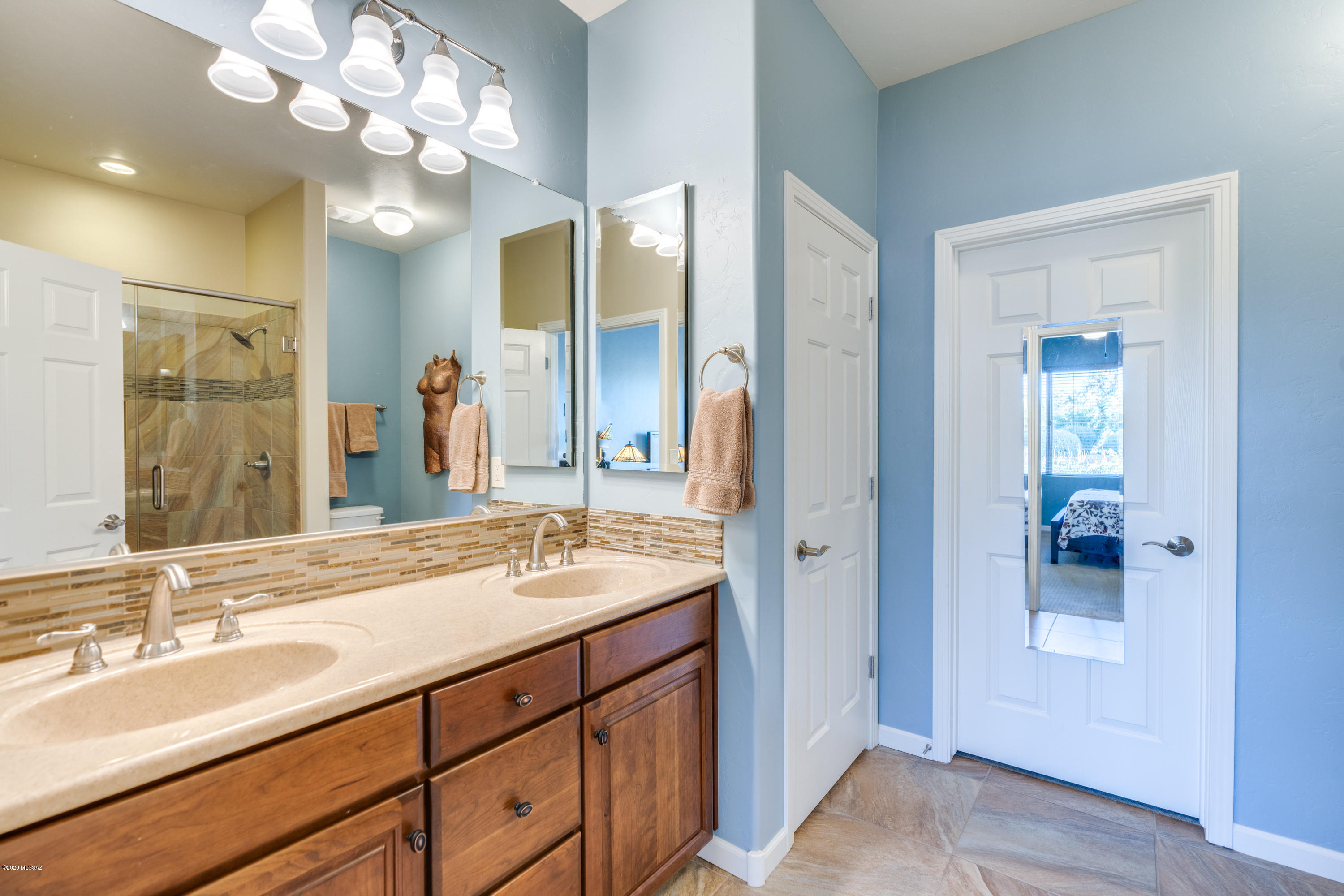 Quail Creek II Unit 33B SQ20161810746 - Residential