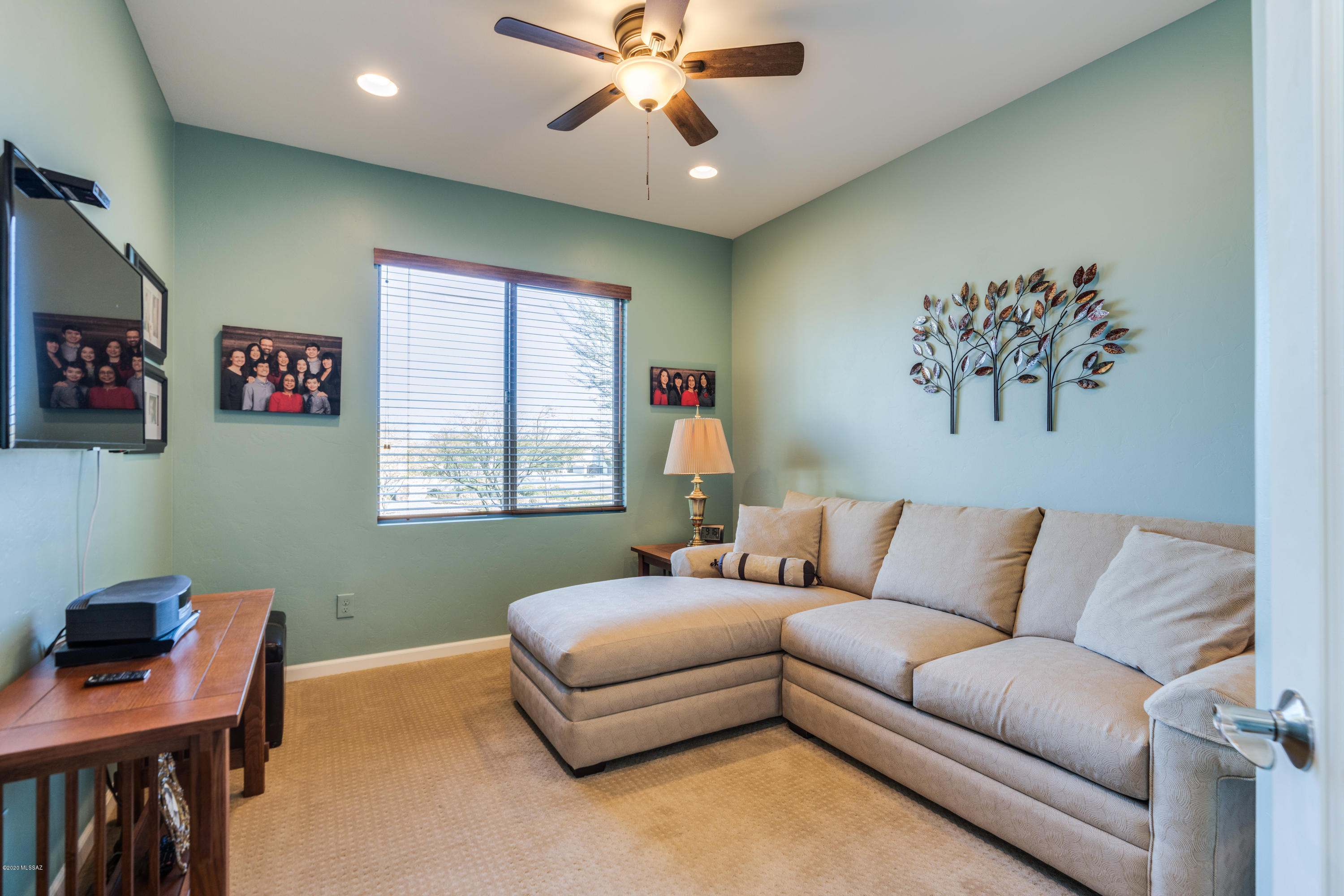 Quail Creek II Unit 33B SQ20161810746 - Residential