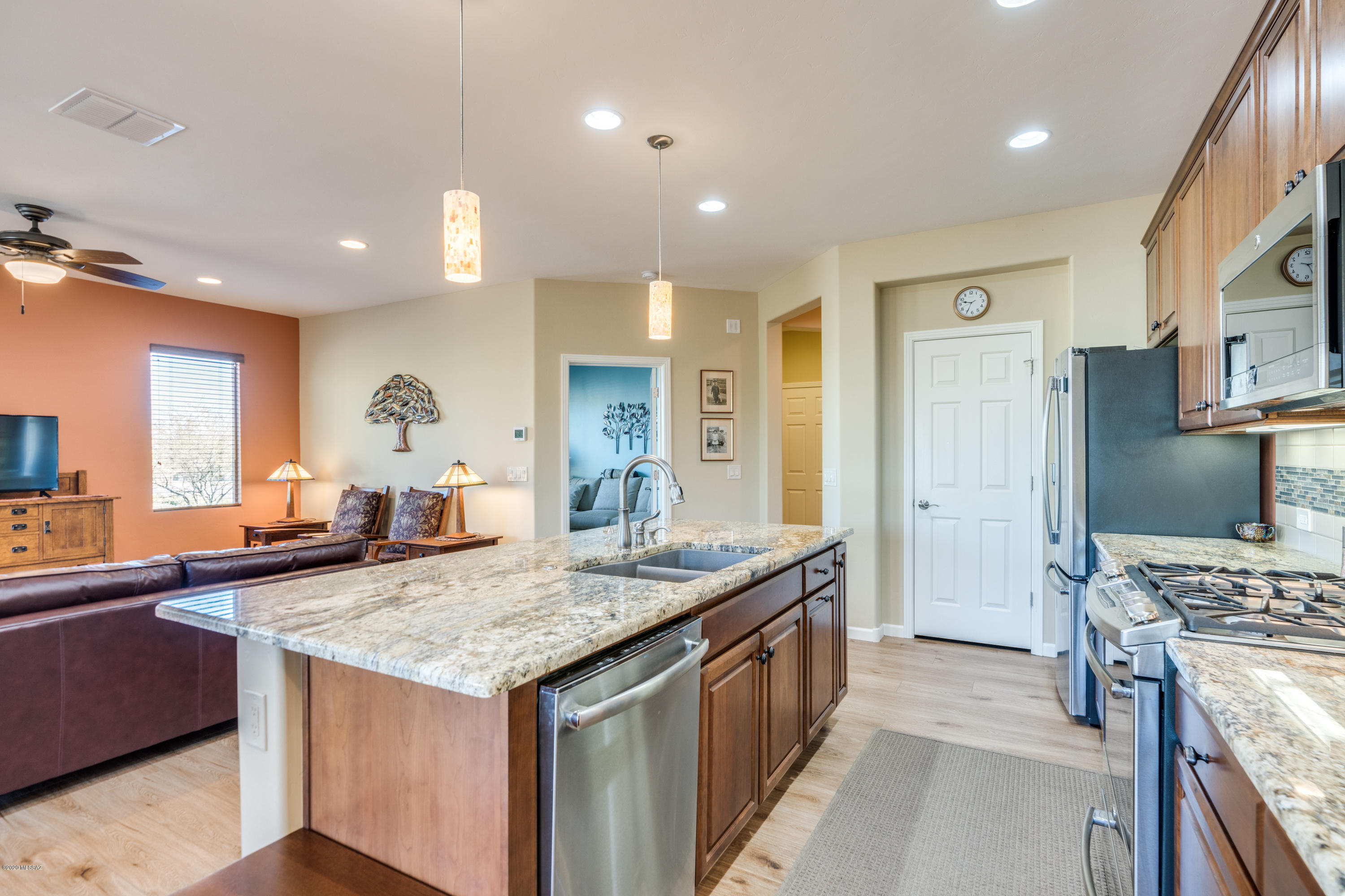 Quail Creek II Unit 33B SQ20161810746 - Residential