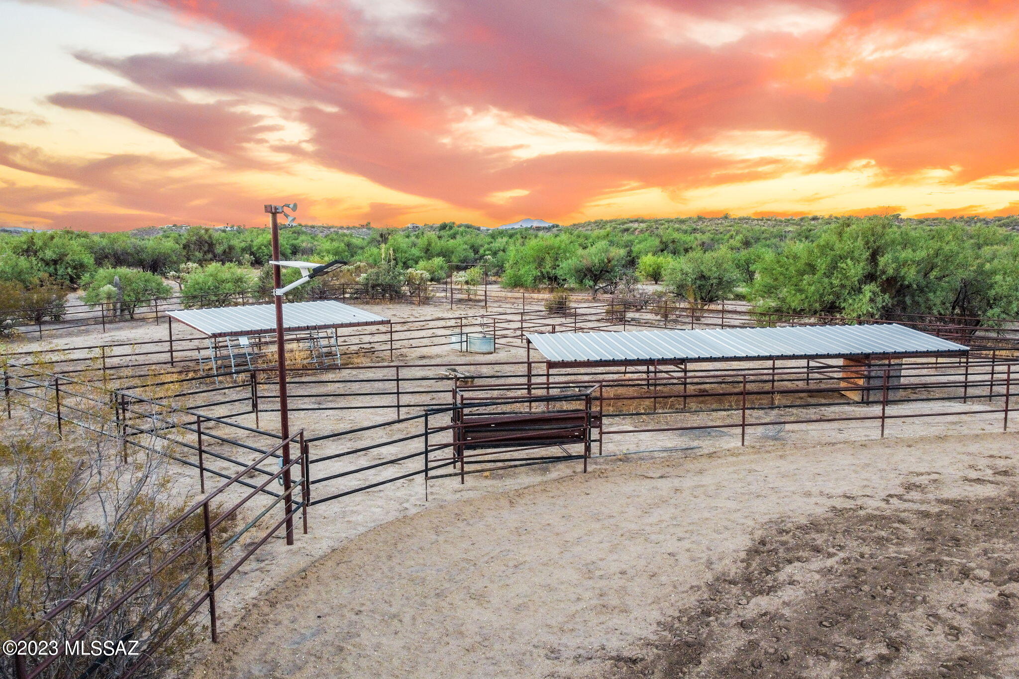 Thunderhead Home Site & Horse Lots - Residential