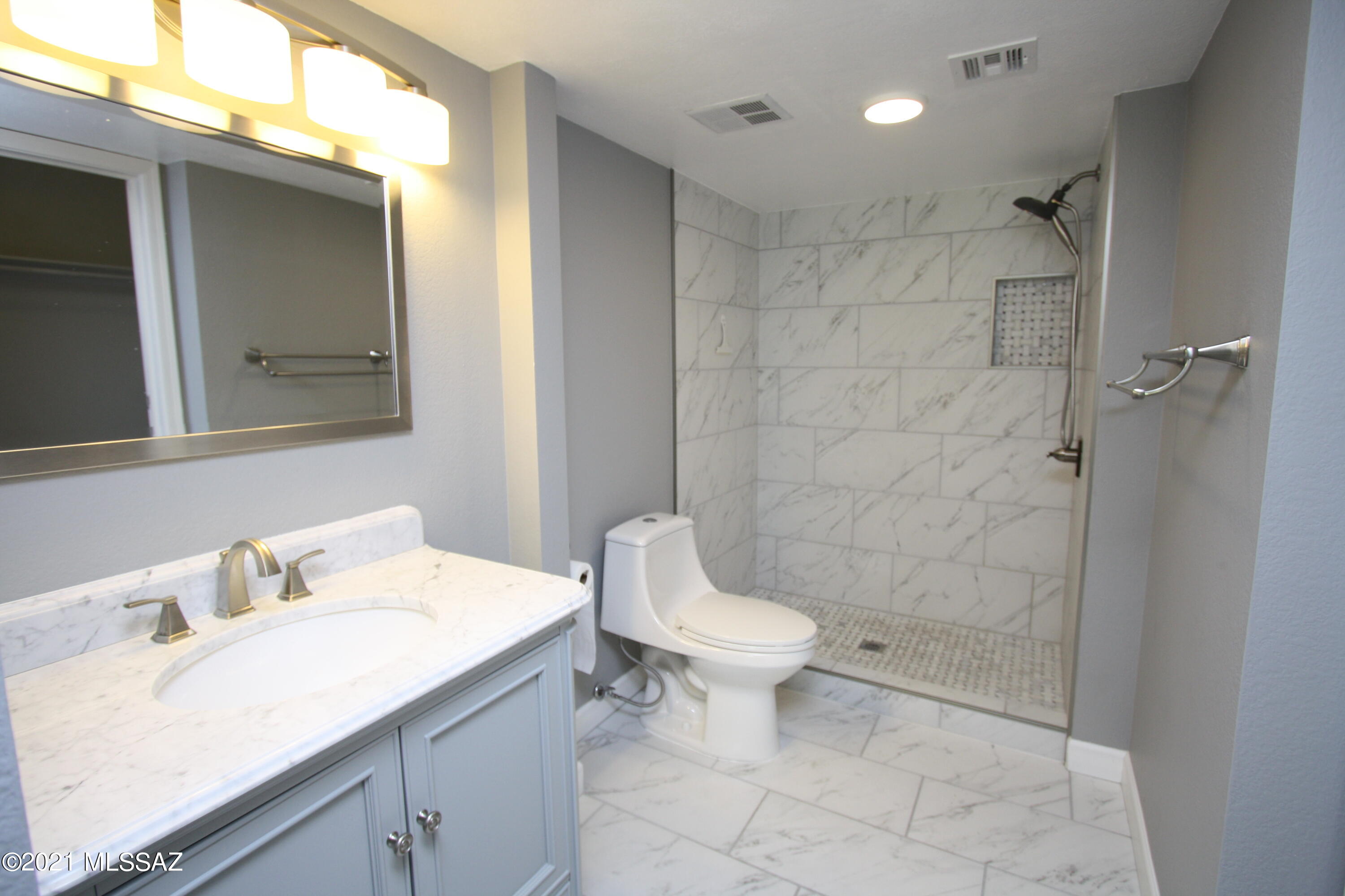 Villas at Sabino Canyon Condominiums - Residential Lease
