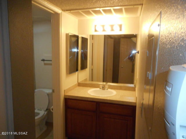 Casa Club Condominium - Residential Lease