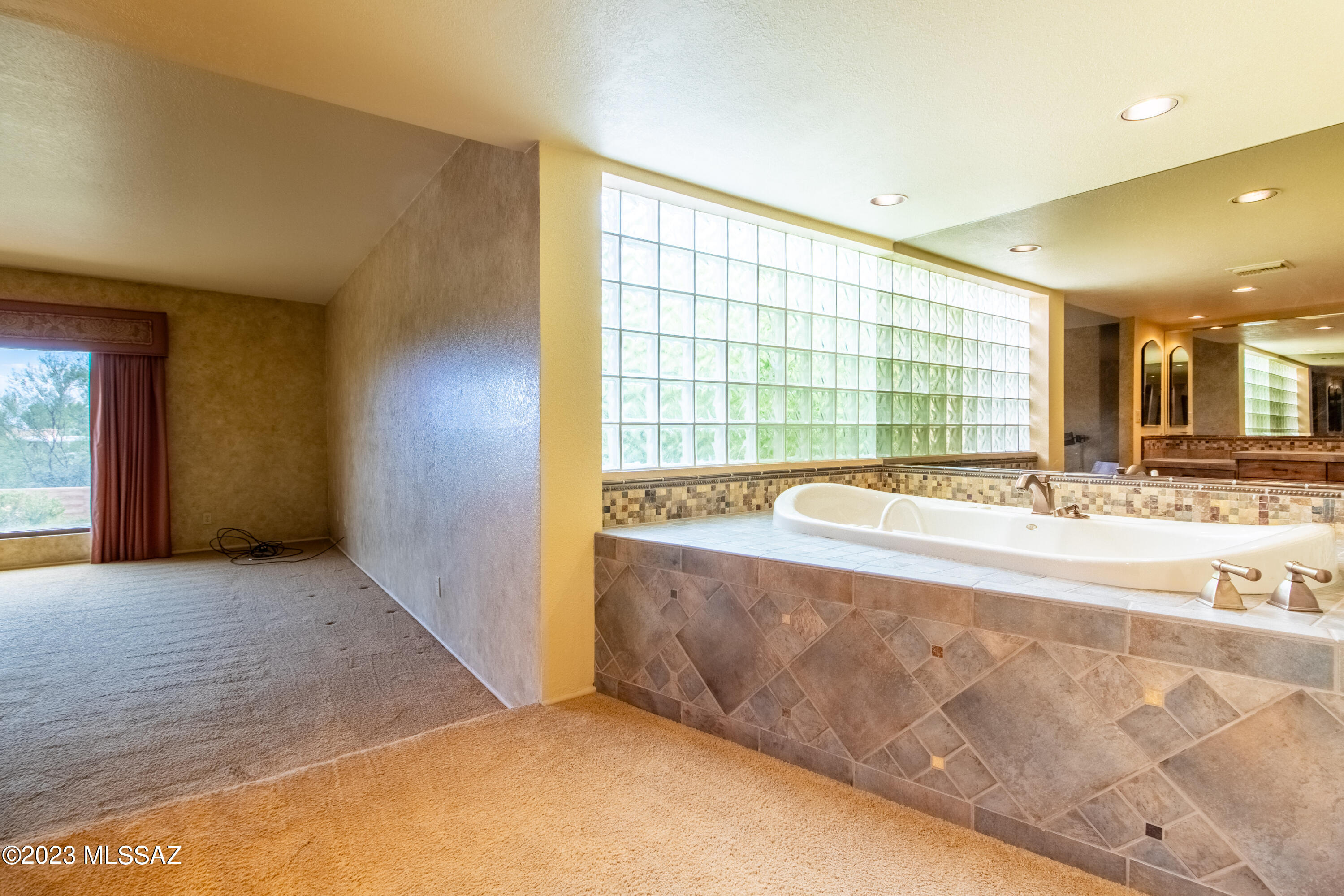 Catalina Foothills Estates NO. 7 - Residential Lease