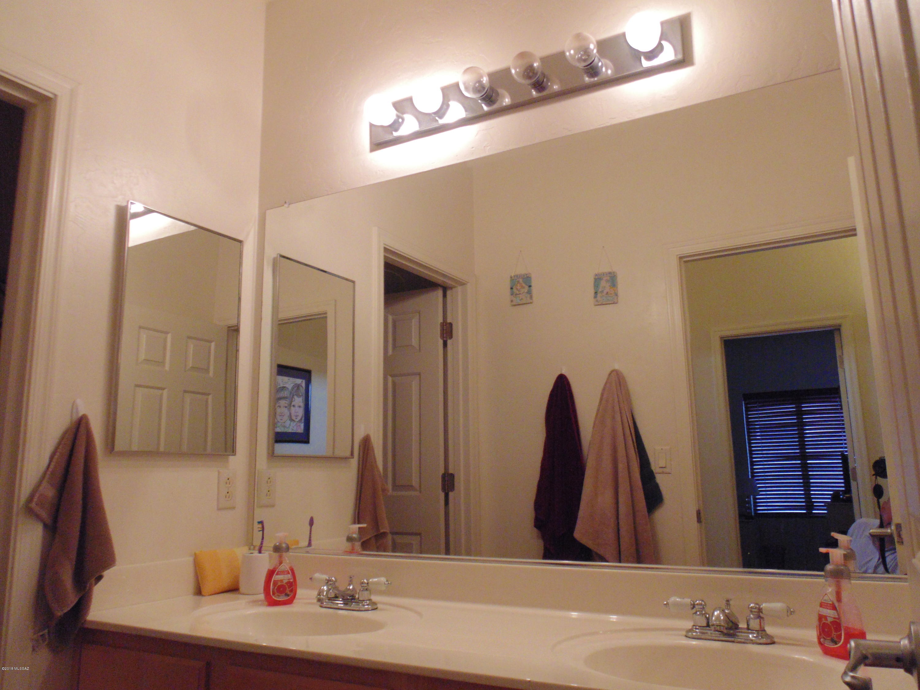 Silverbell Place (1-153) - Residential