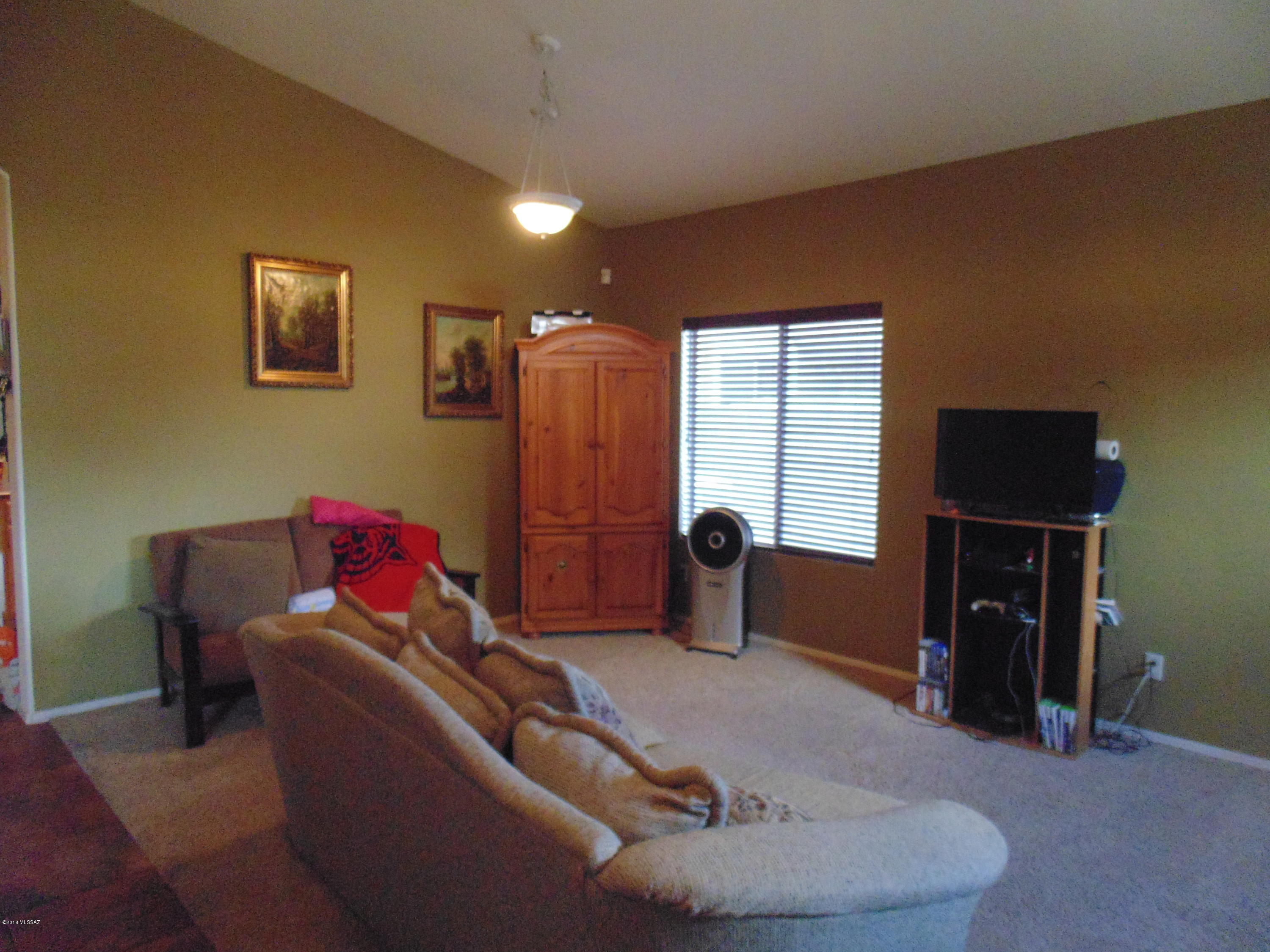 Silverbell Place (1-153) - Residential
