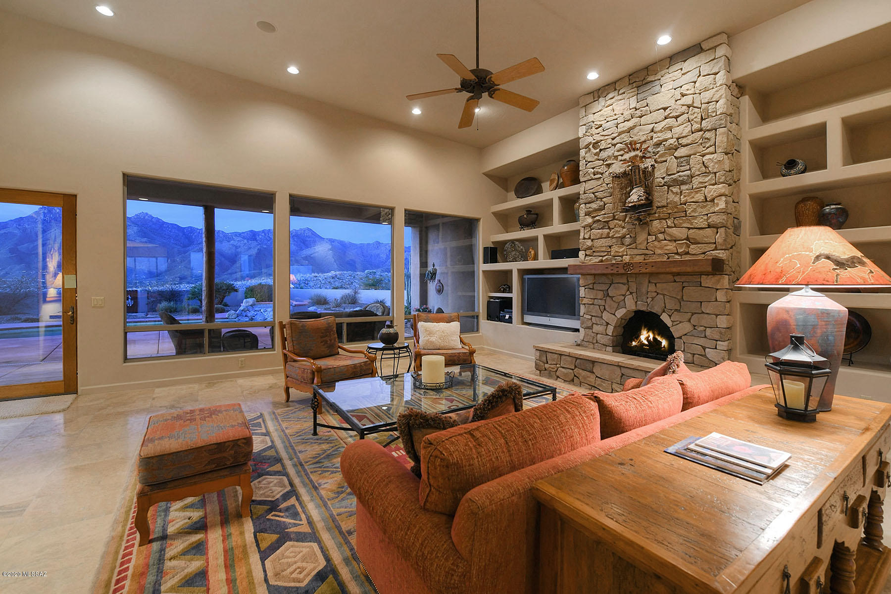 Sabino Mountain (1-290) - Residential