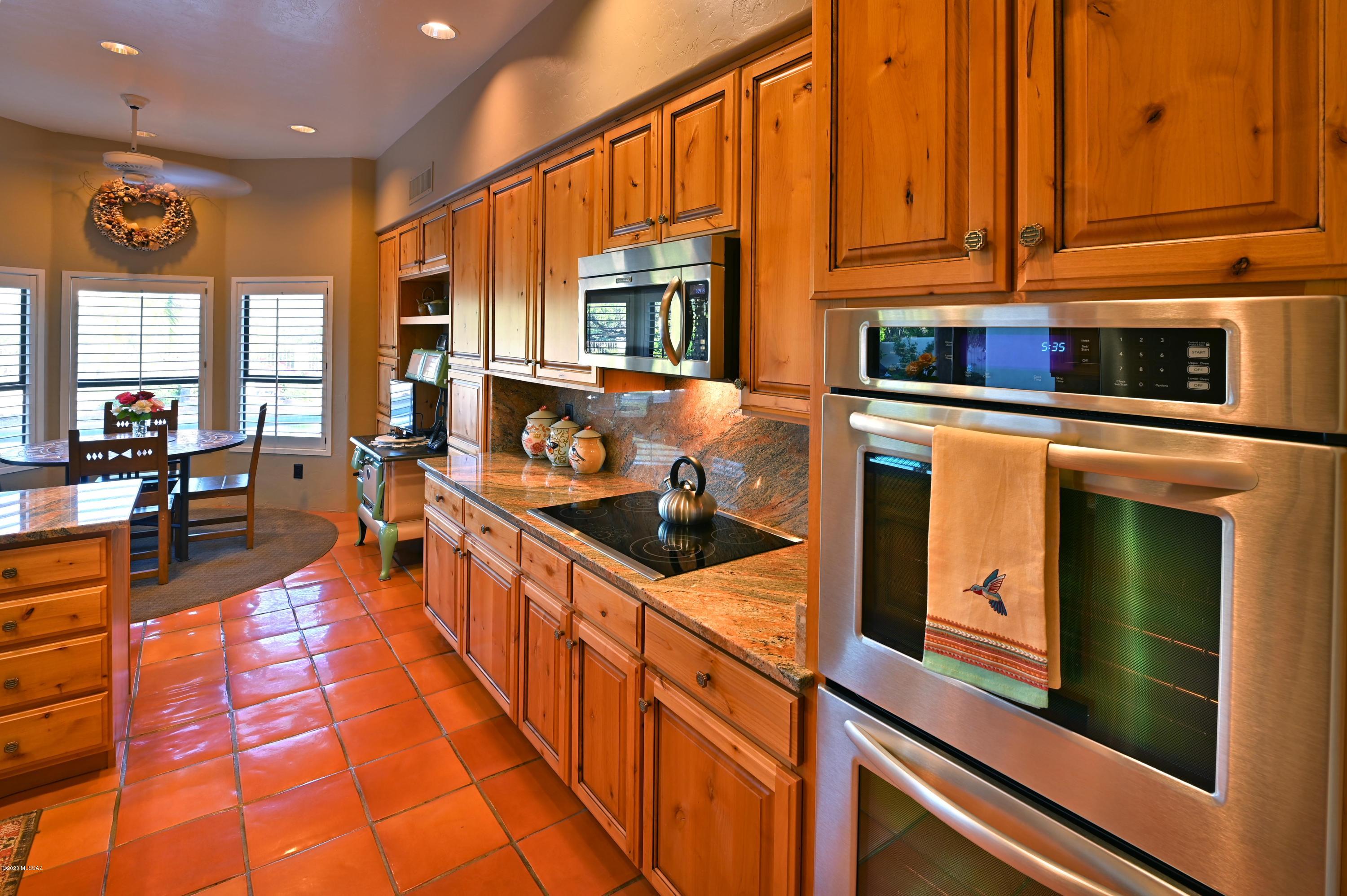 Monte Del Oro (1-187) - Residential