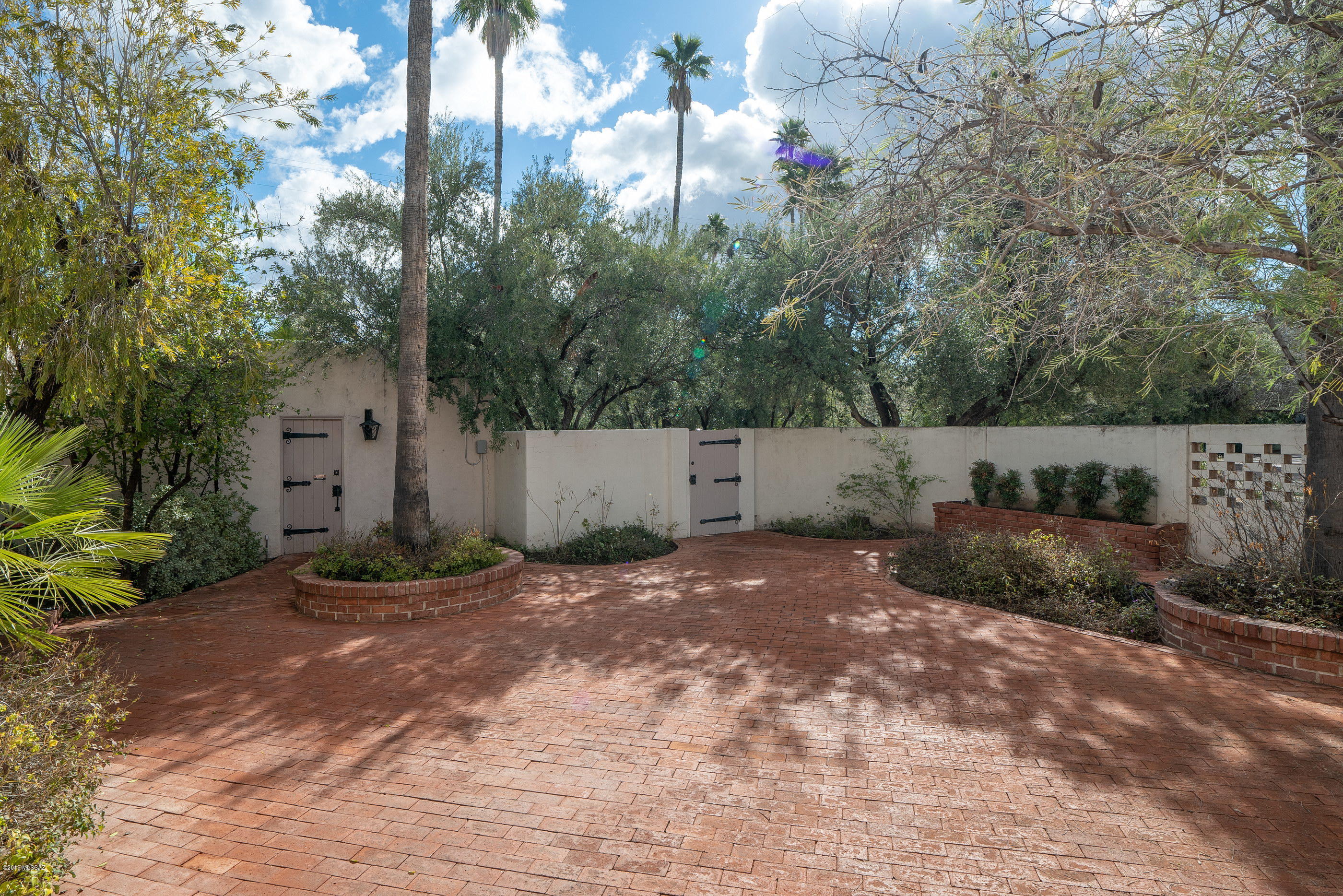 El Encanto Estates - Residential