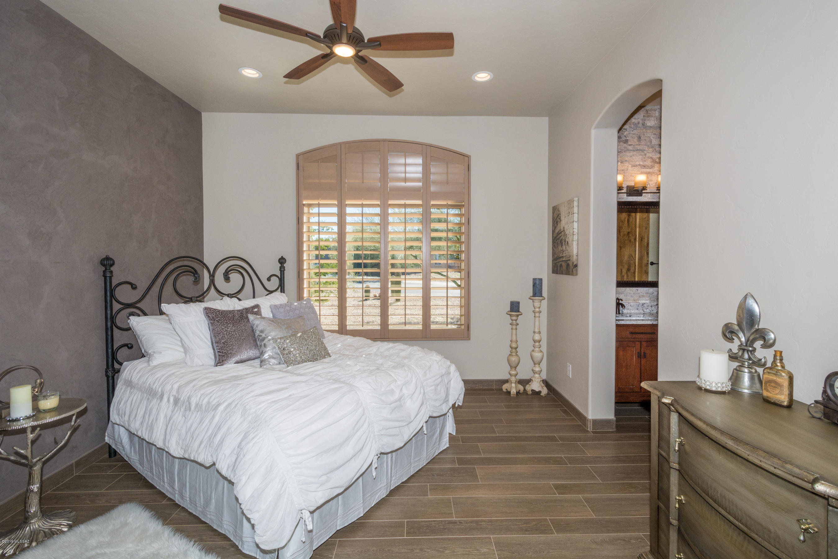 Dos Lagos at Dove Mountain (1-91) - Residential