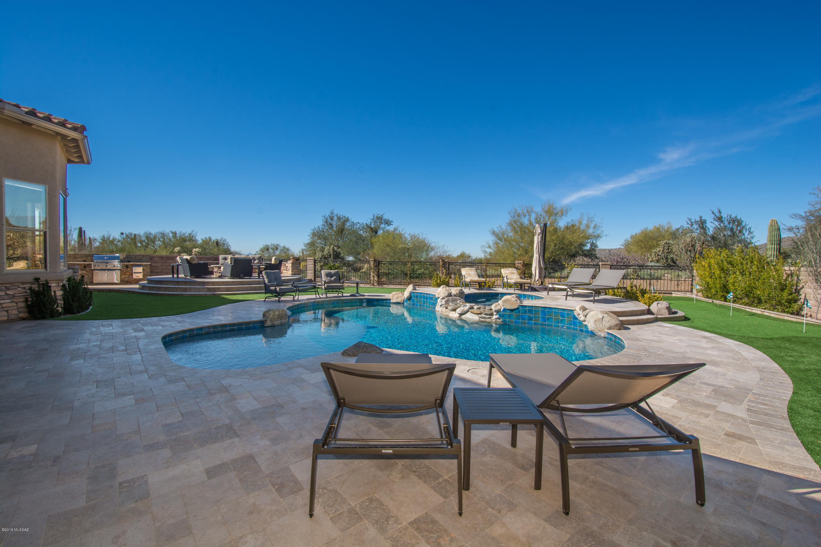 Dos Lagos at Dove Mountain (1-91) - Residential