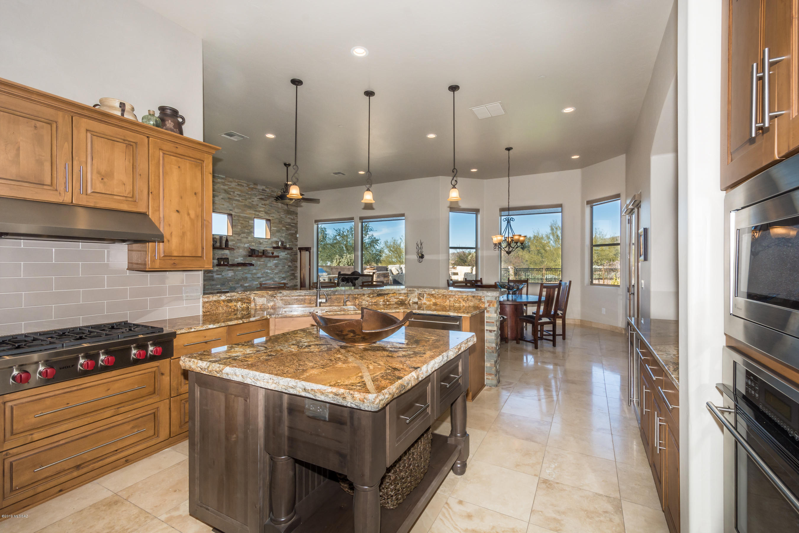 Dos Lagos at Dove Mountain (1-91) - Residential