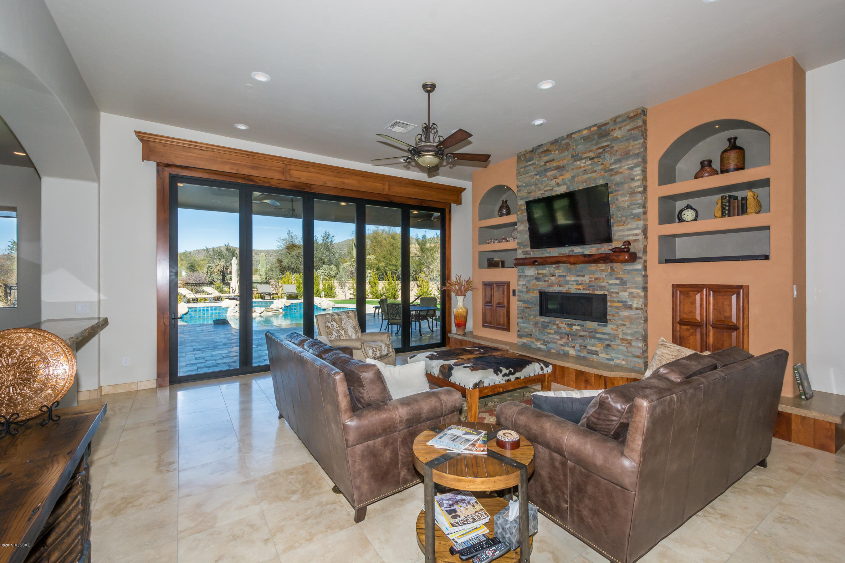 Dos Lagos at Dove Mountain (1-91) - Residential
