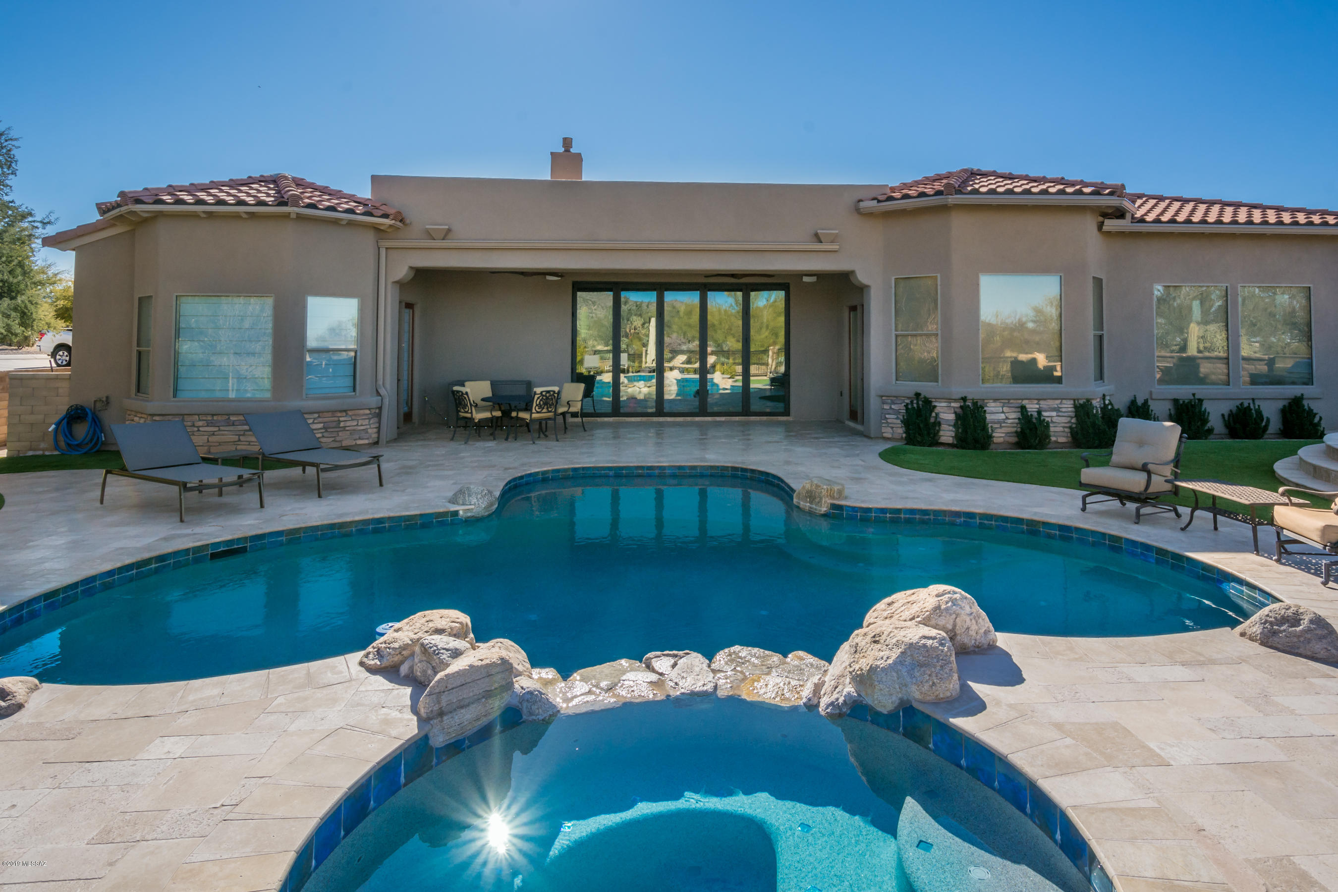 Dos Lagos at Dove Mountain (1-91) - Residential